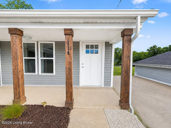114 Hardin Ct Property Photo 6