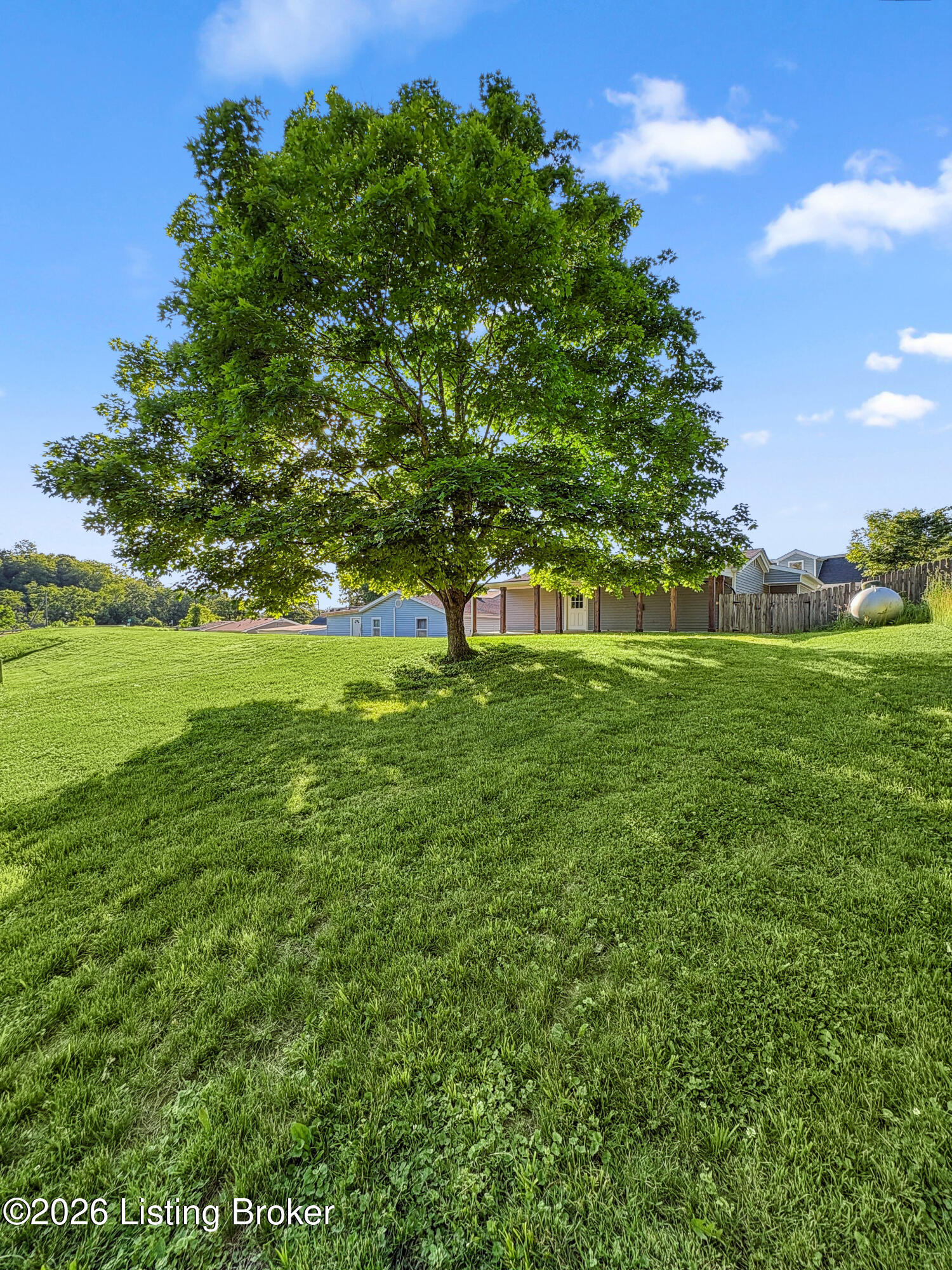 114 Hardin Ct Property Photo 40