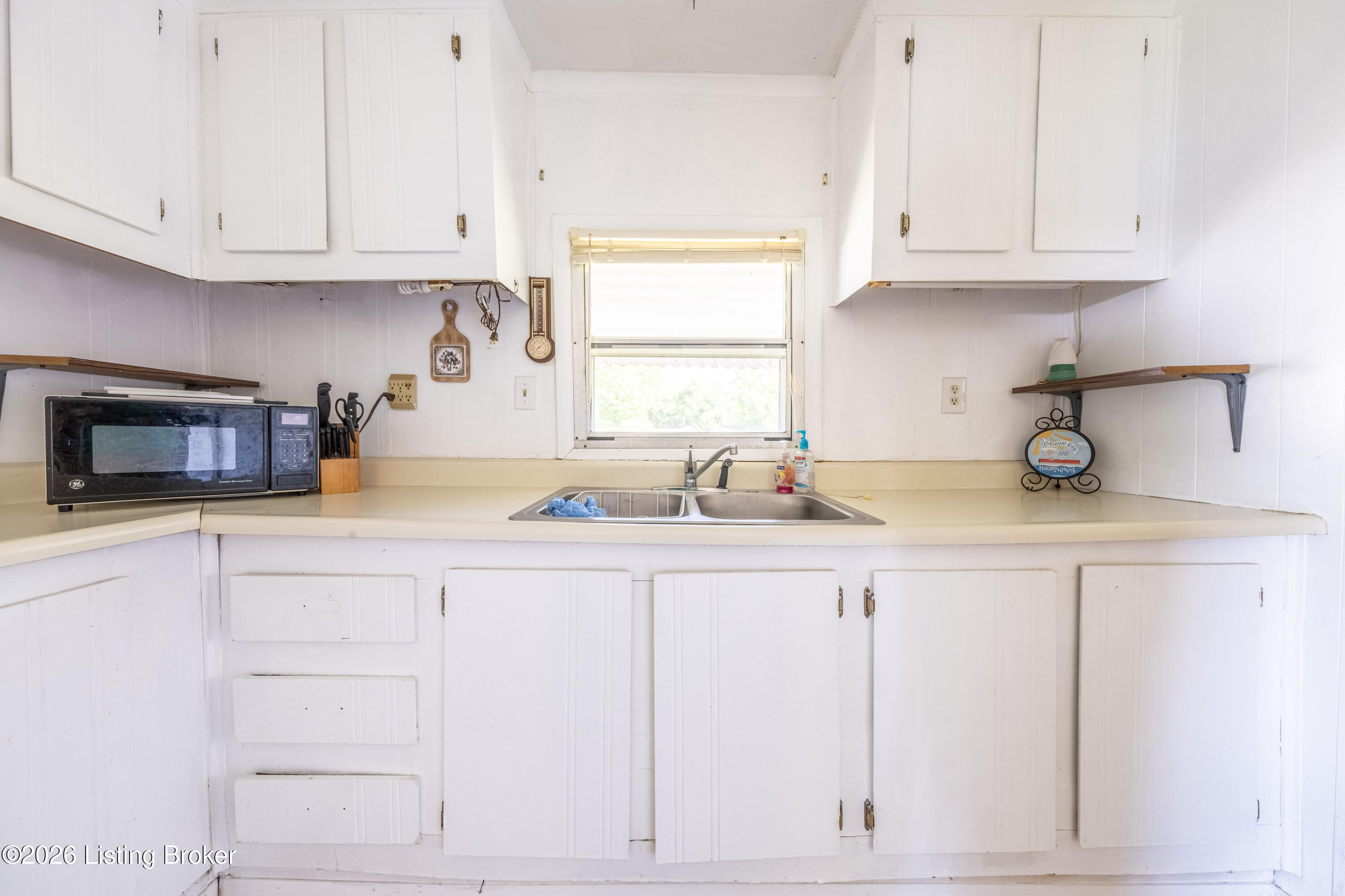 114 W Holiday Beach Loop Property Photo 12