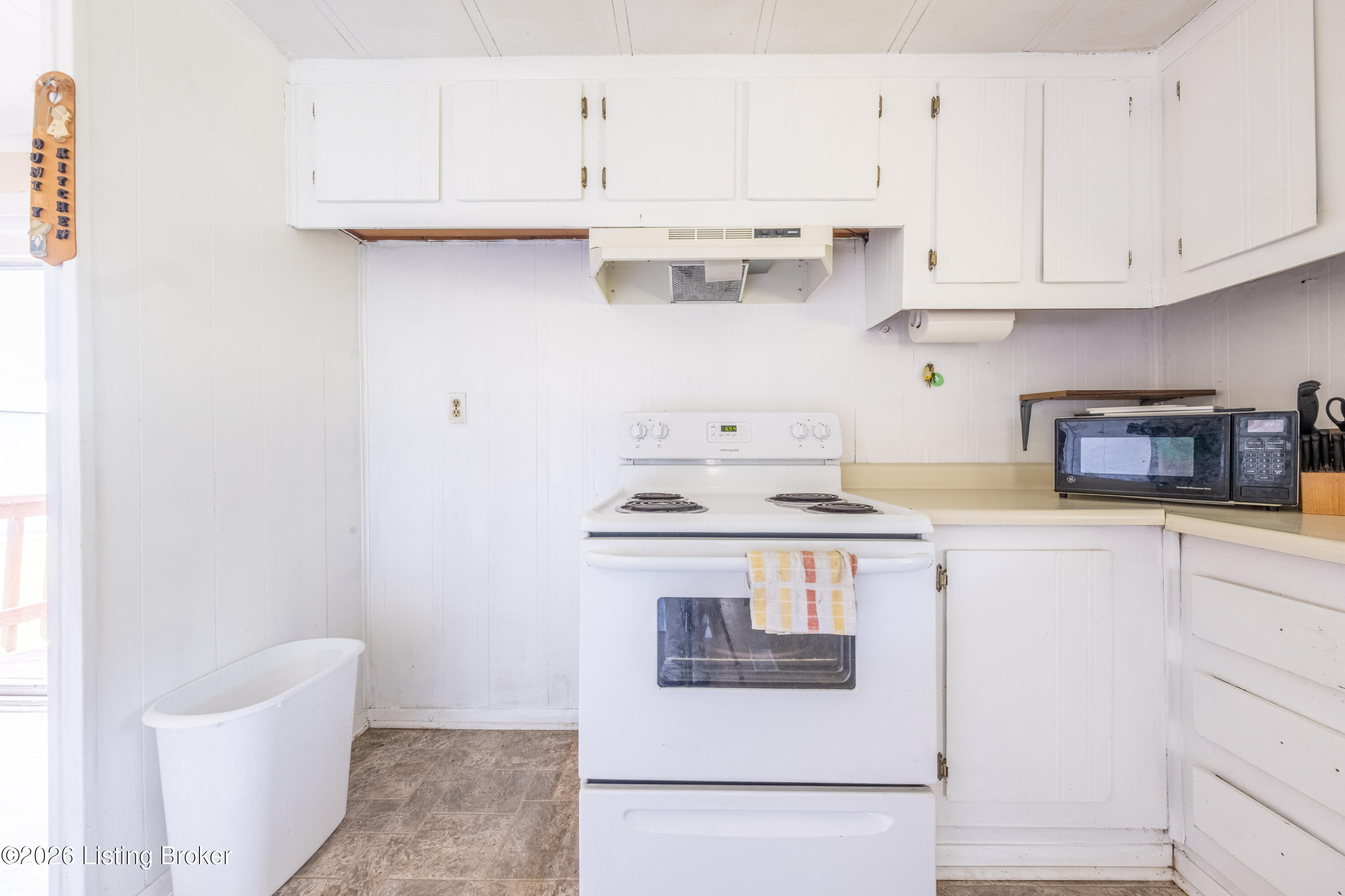 114 W Holiday Beach Loop Property Photo 13