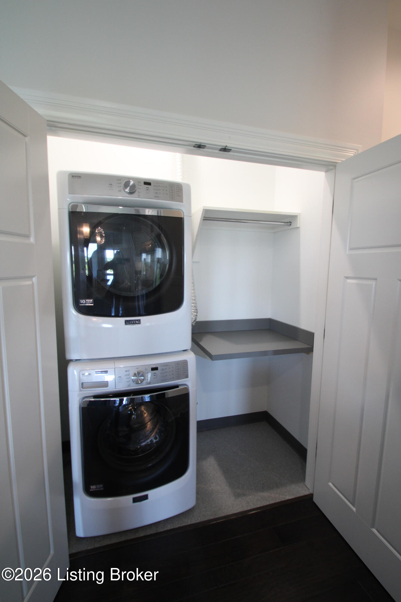 1409 Mockingbird Terrace Dr 403 Property Photo 31