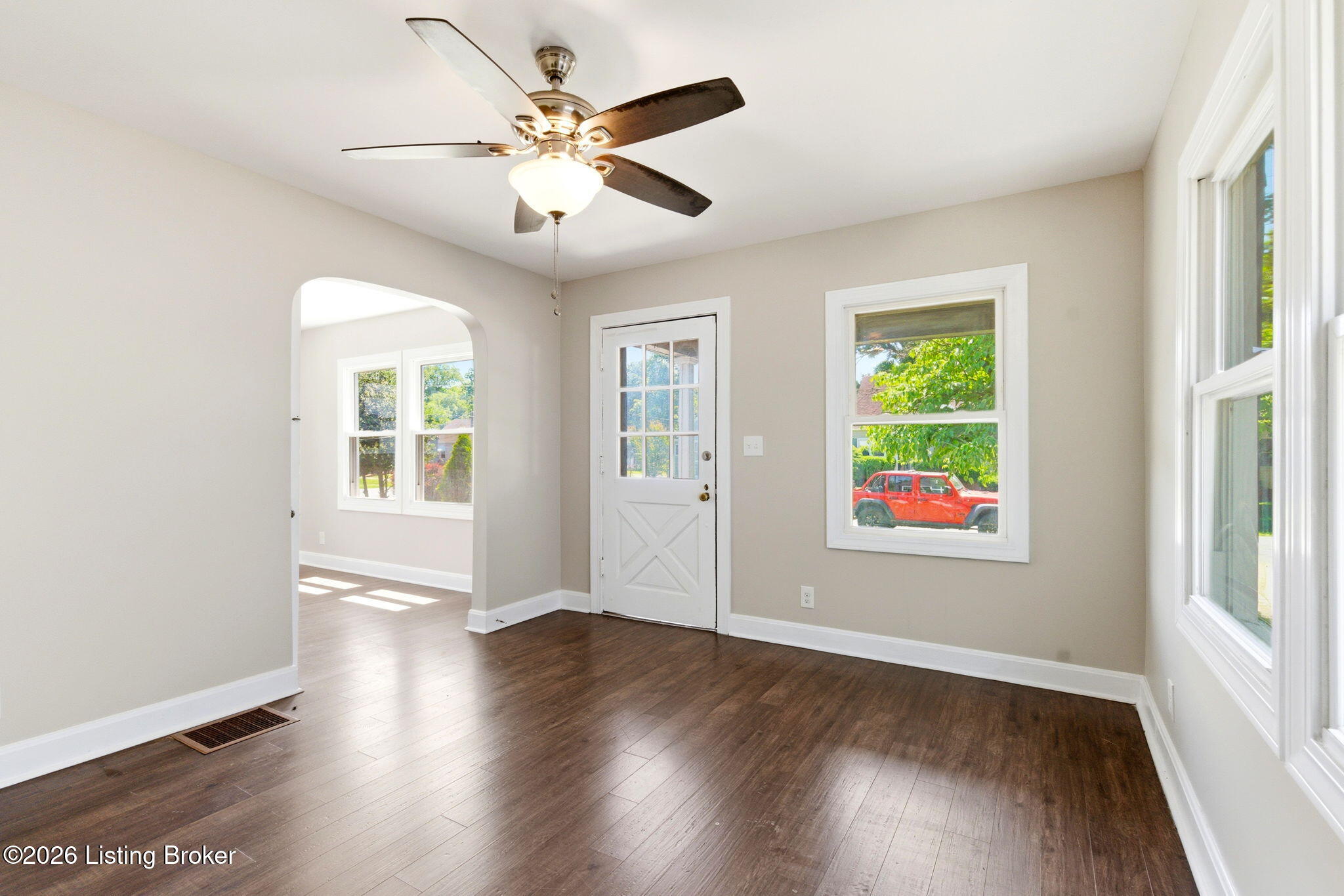 1403 Mccoy Ave Property Photo 7