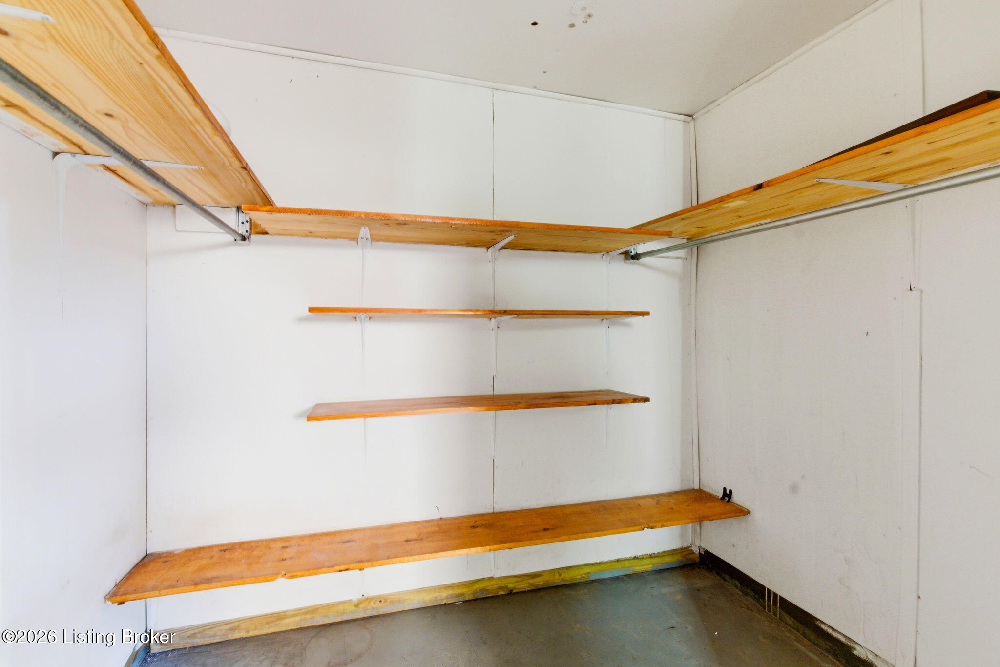 1403 Mccoy Ave Property Photo 32