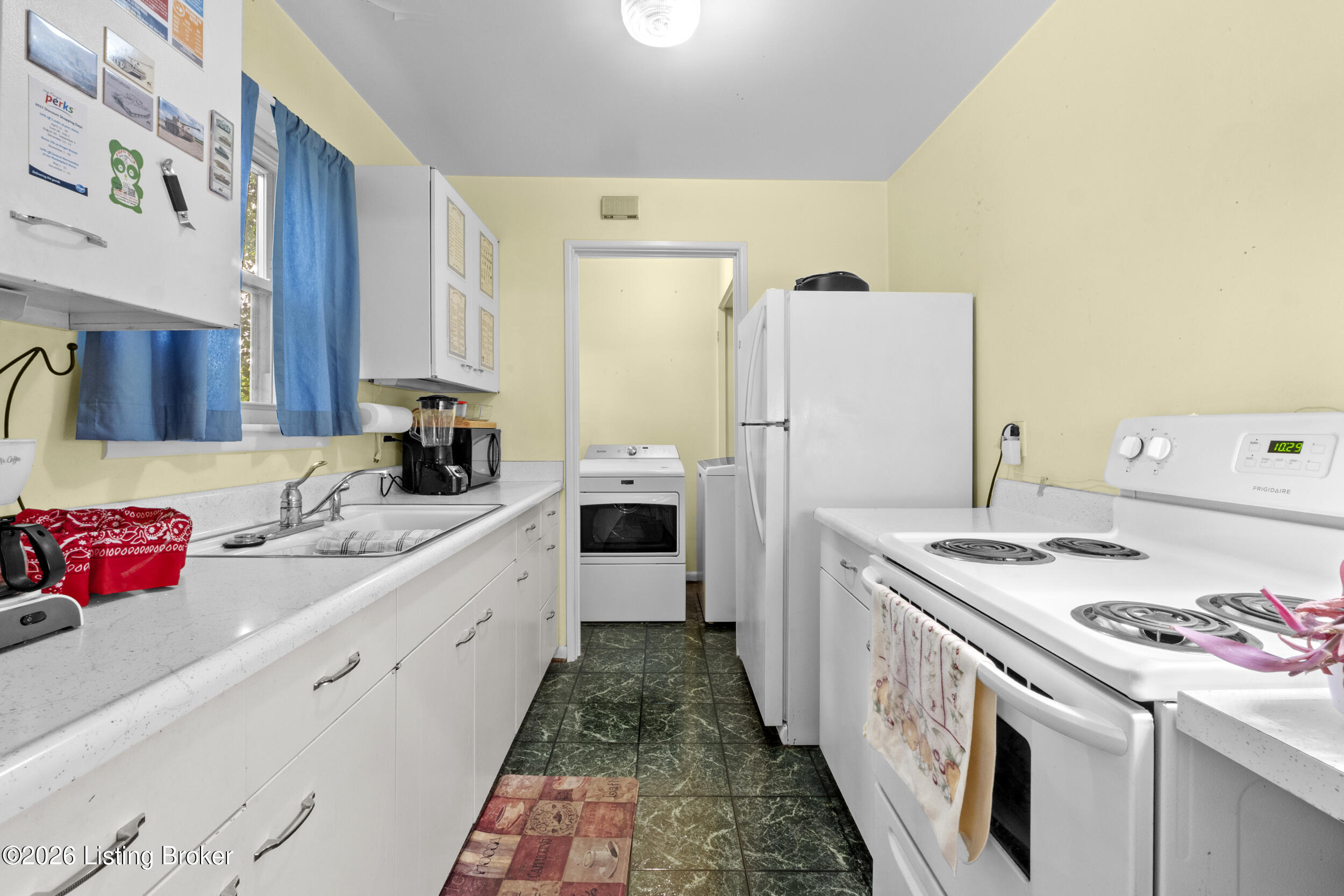 198 Crescent Ave Apt 6 Property Photo 8