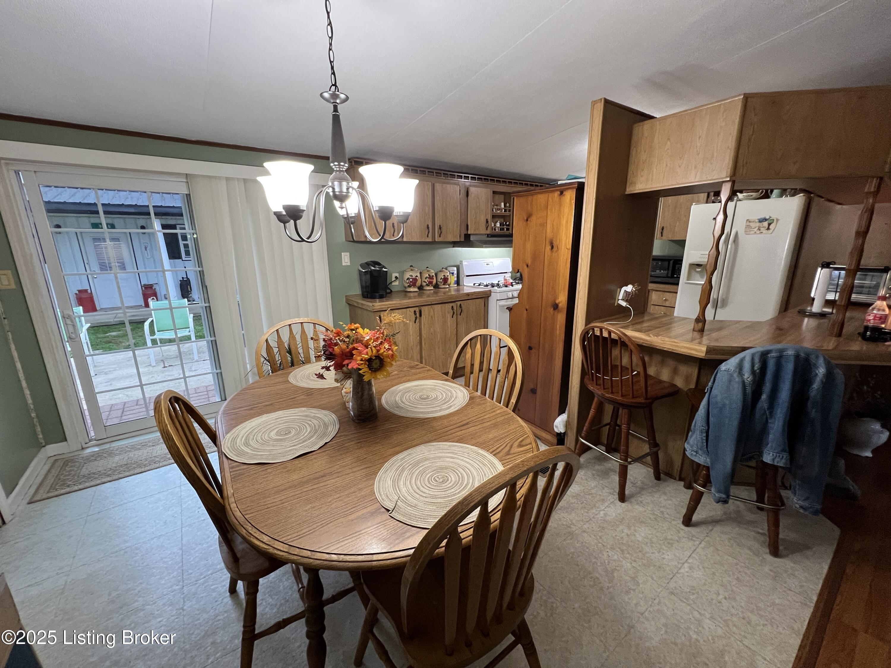 986 Us-42 Property Photo 11