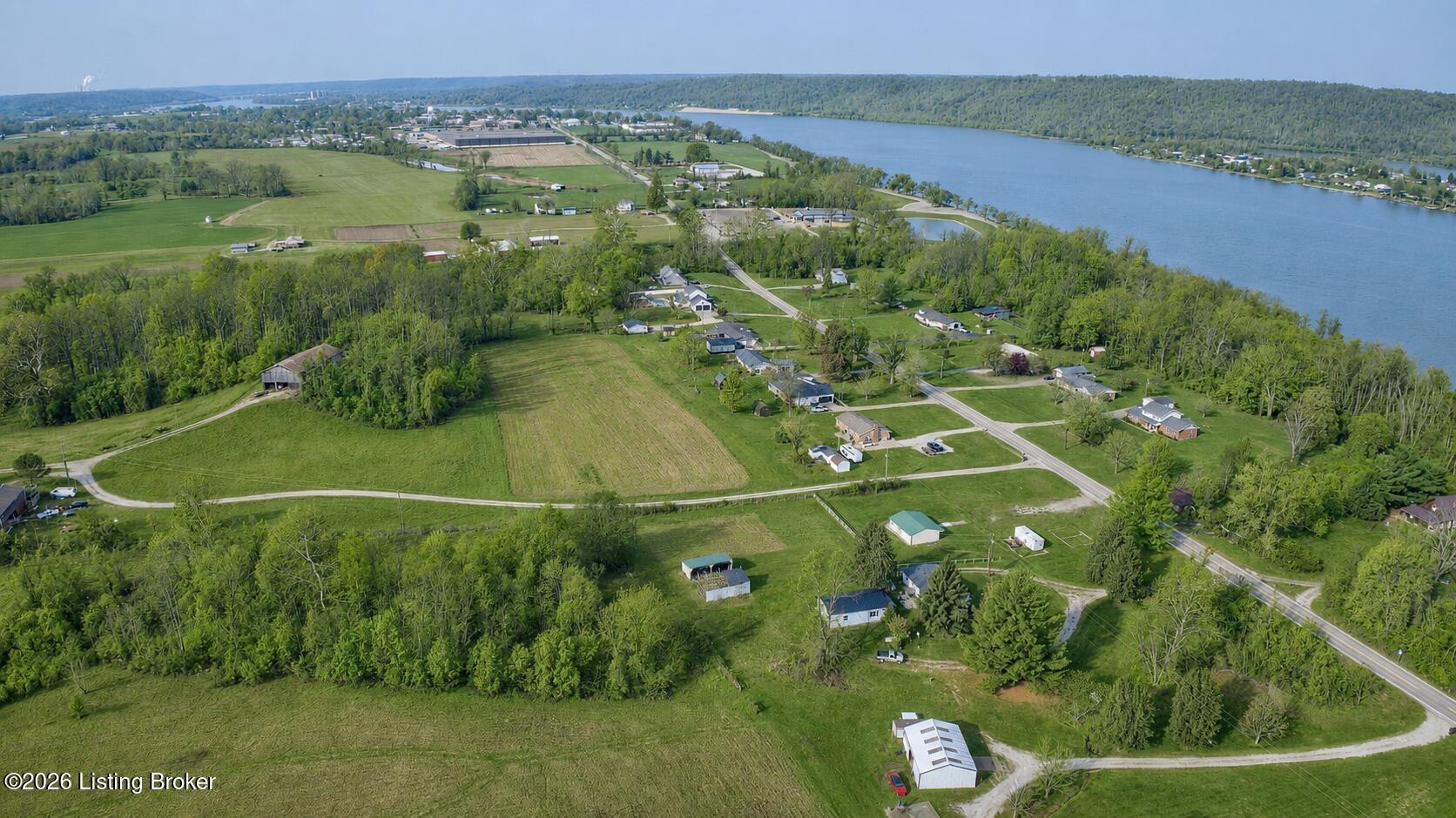 986 Us-42 Property Photo 35