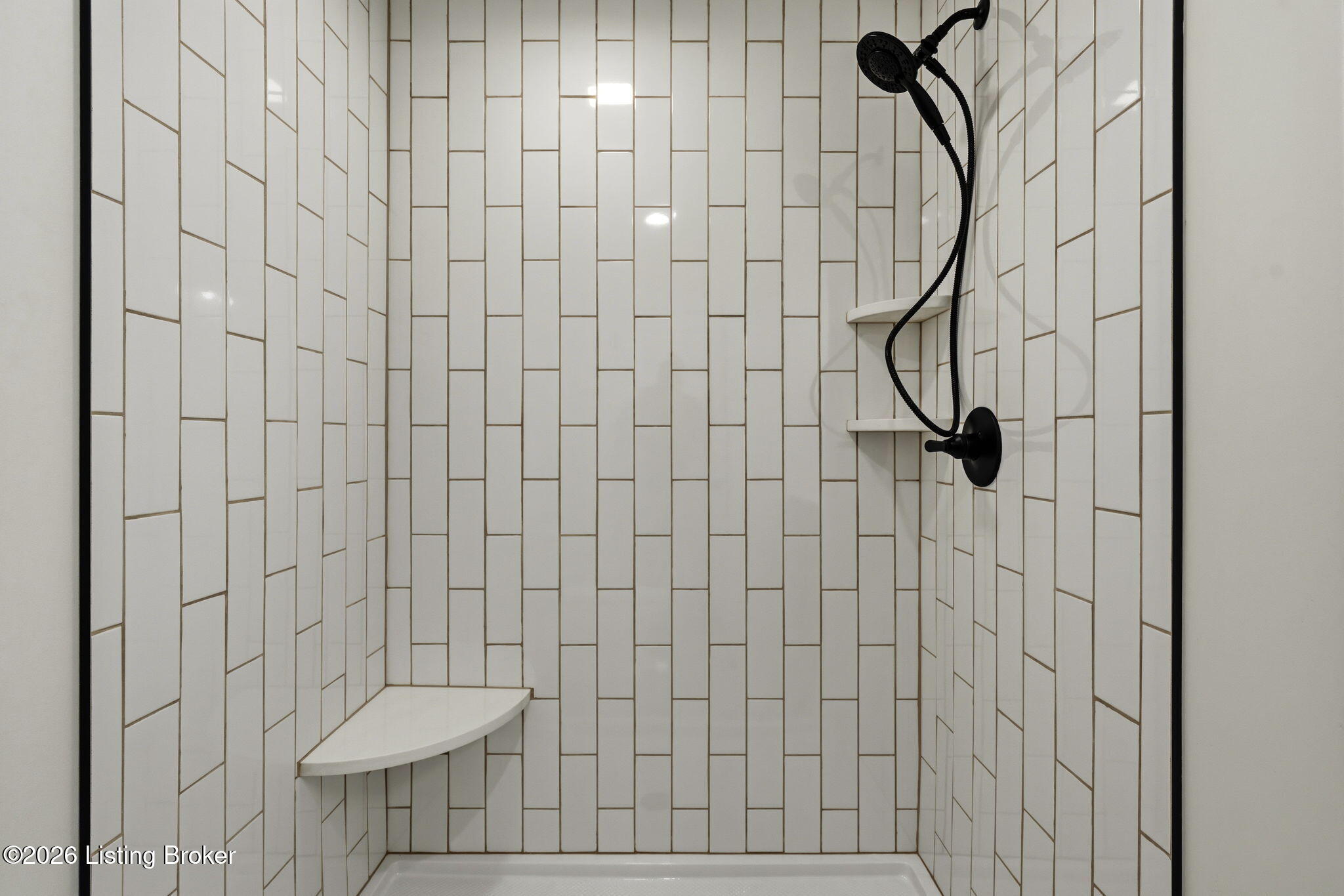 702 1/2 Monin Rd Property Photo 13