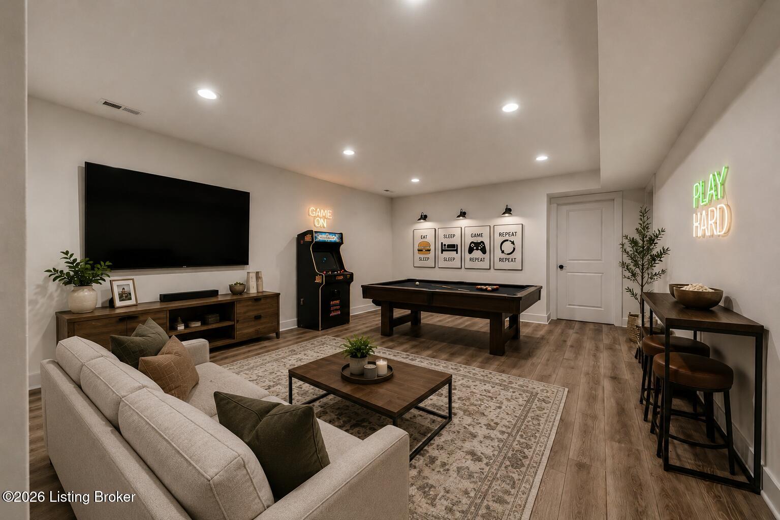 702 1/2 Monin Rd Property Photo 16