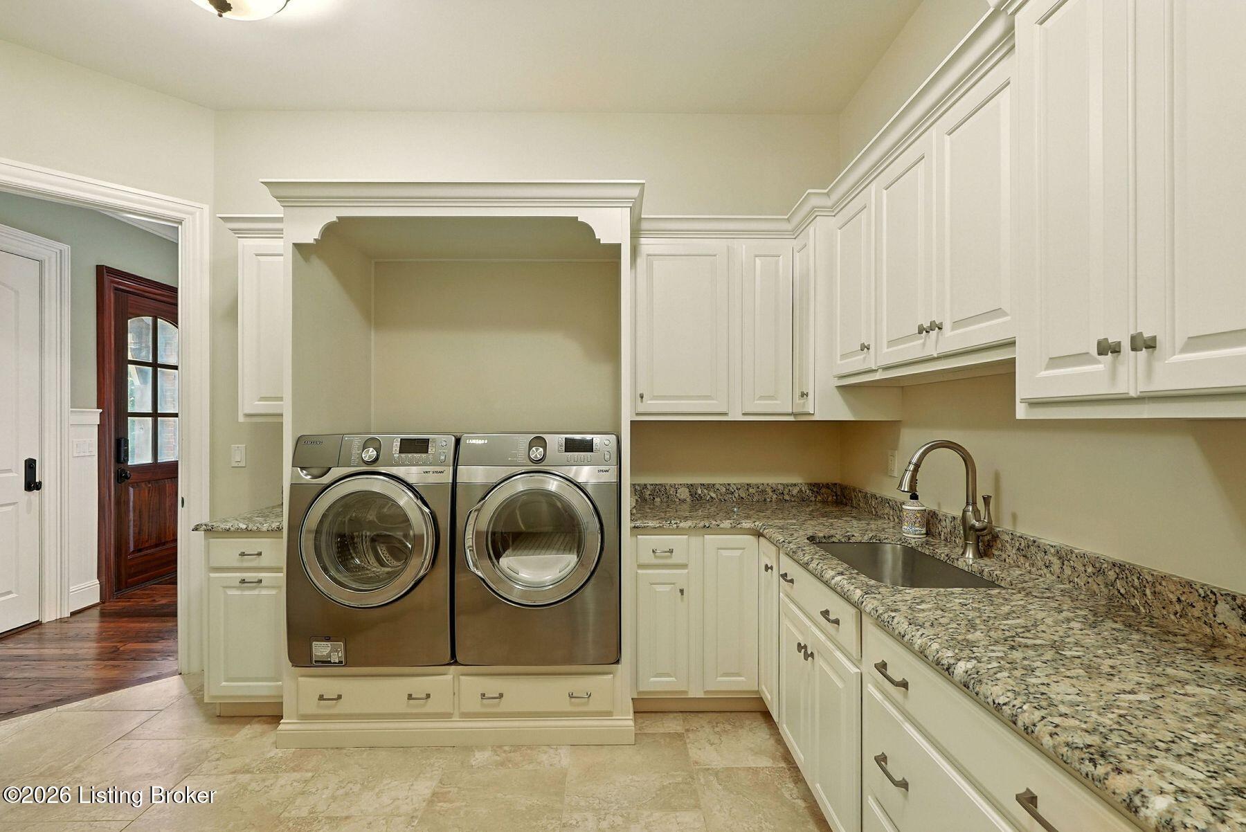 5402 Farm Ridge Ln Property Photo 36