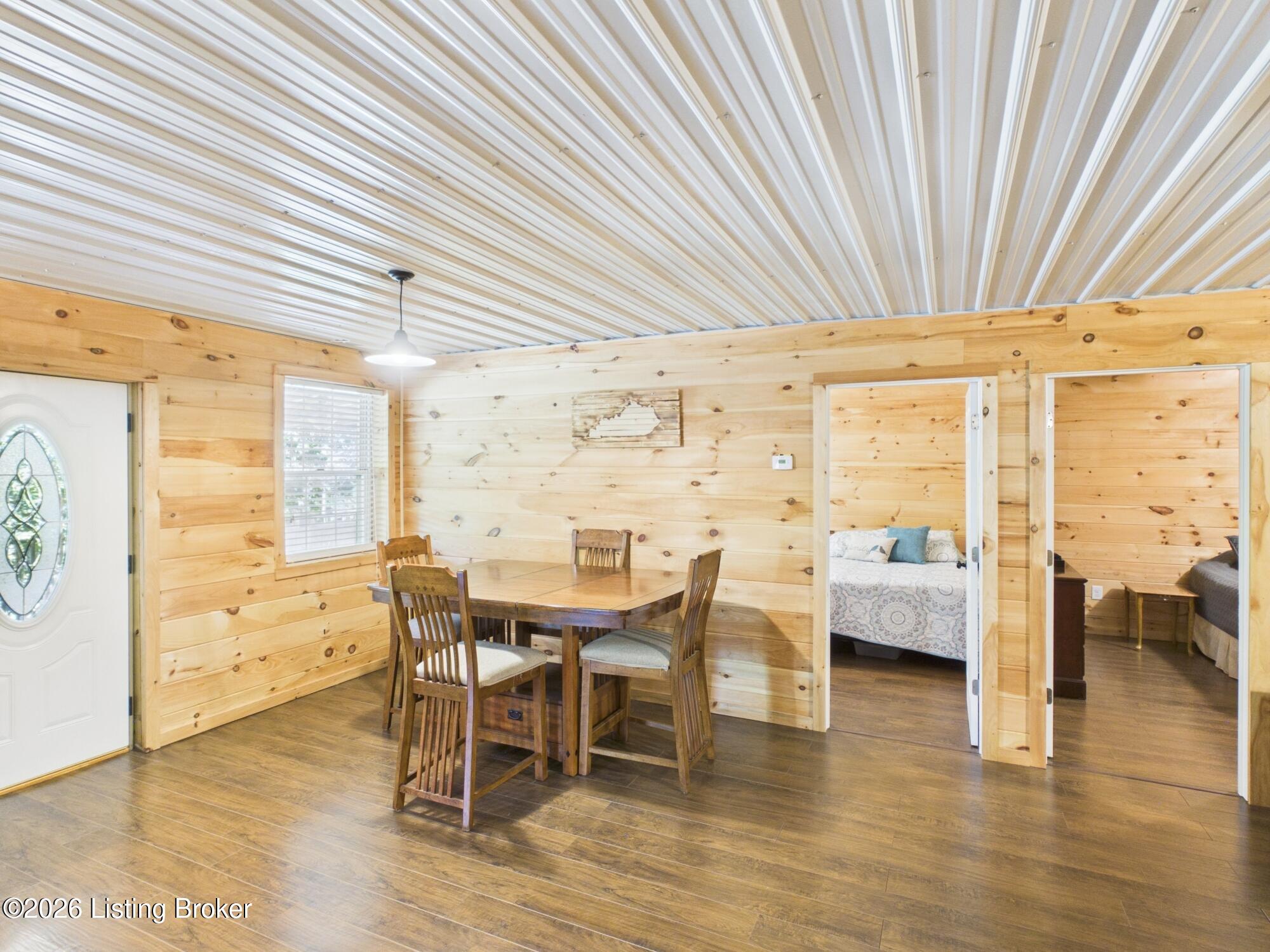 1520 Ambassador Loop Property Photo 13