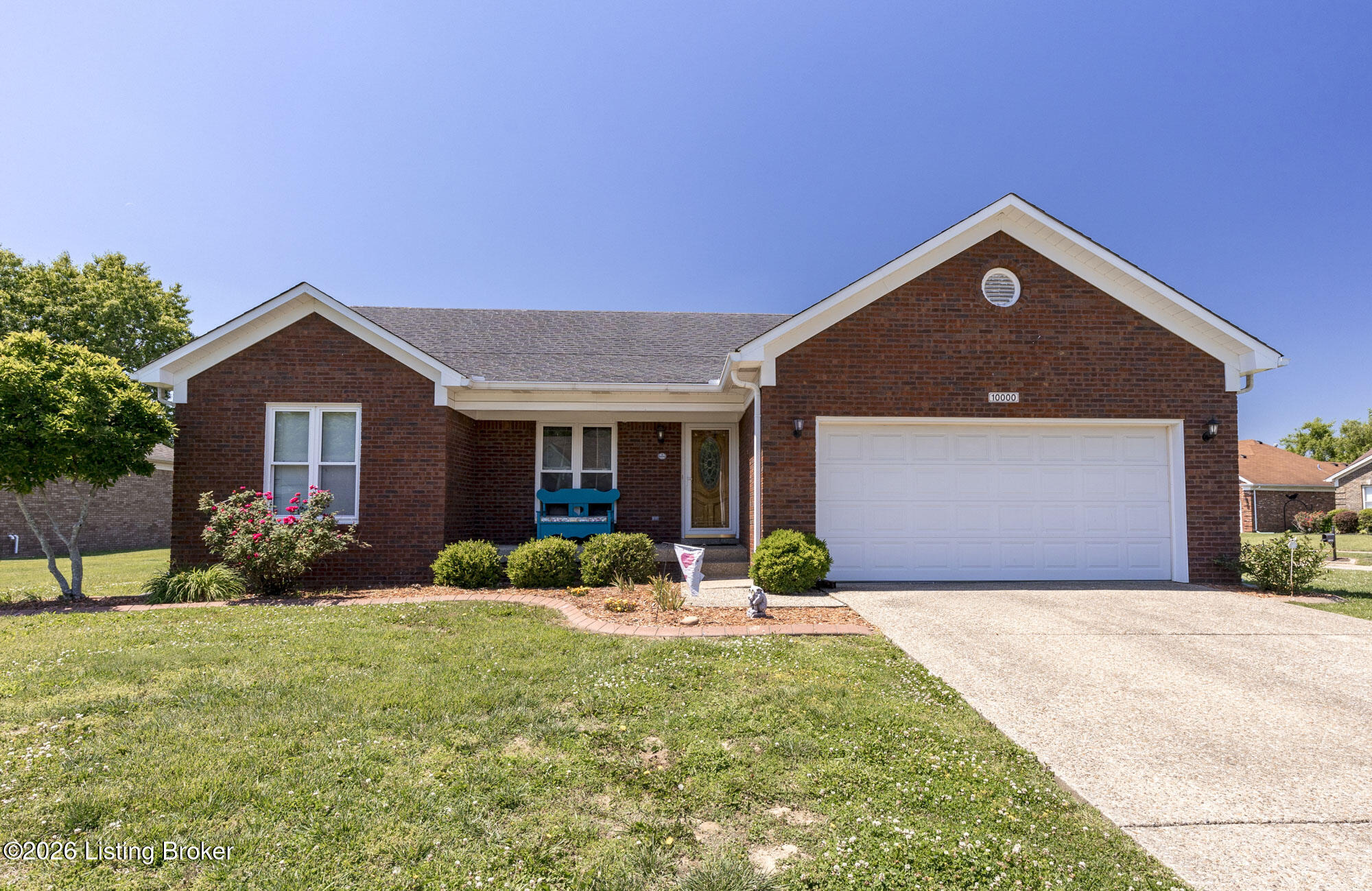 10000 Evening Star Dr Property Photo 1