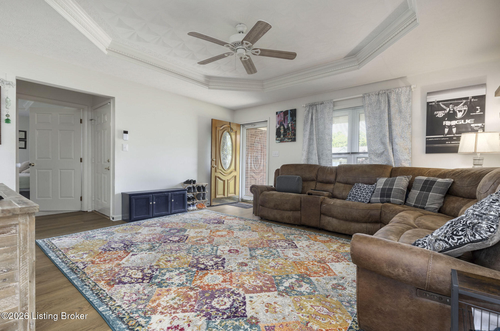 10000 Evening Star Dr Property Photo 2