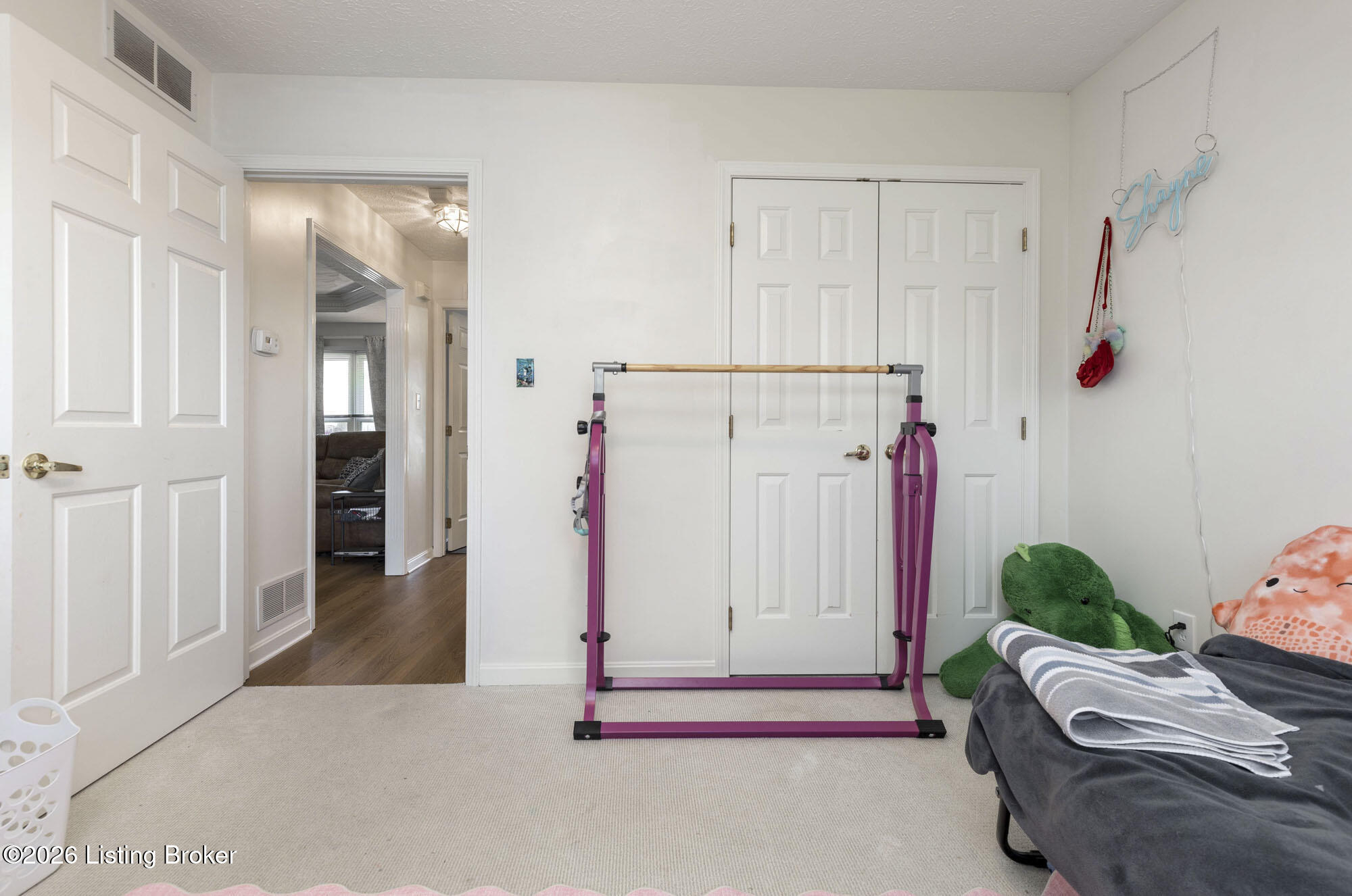 10000 Evening Star Dr Property Photo 13