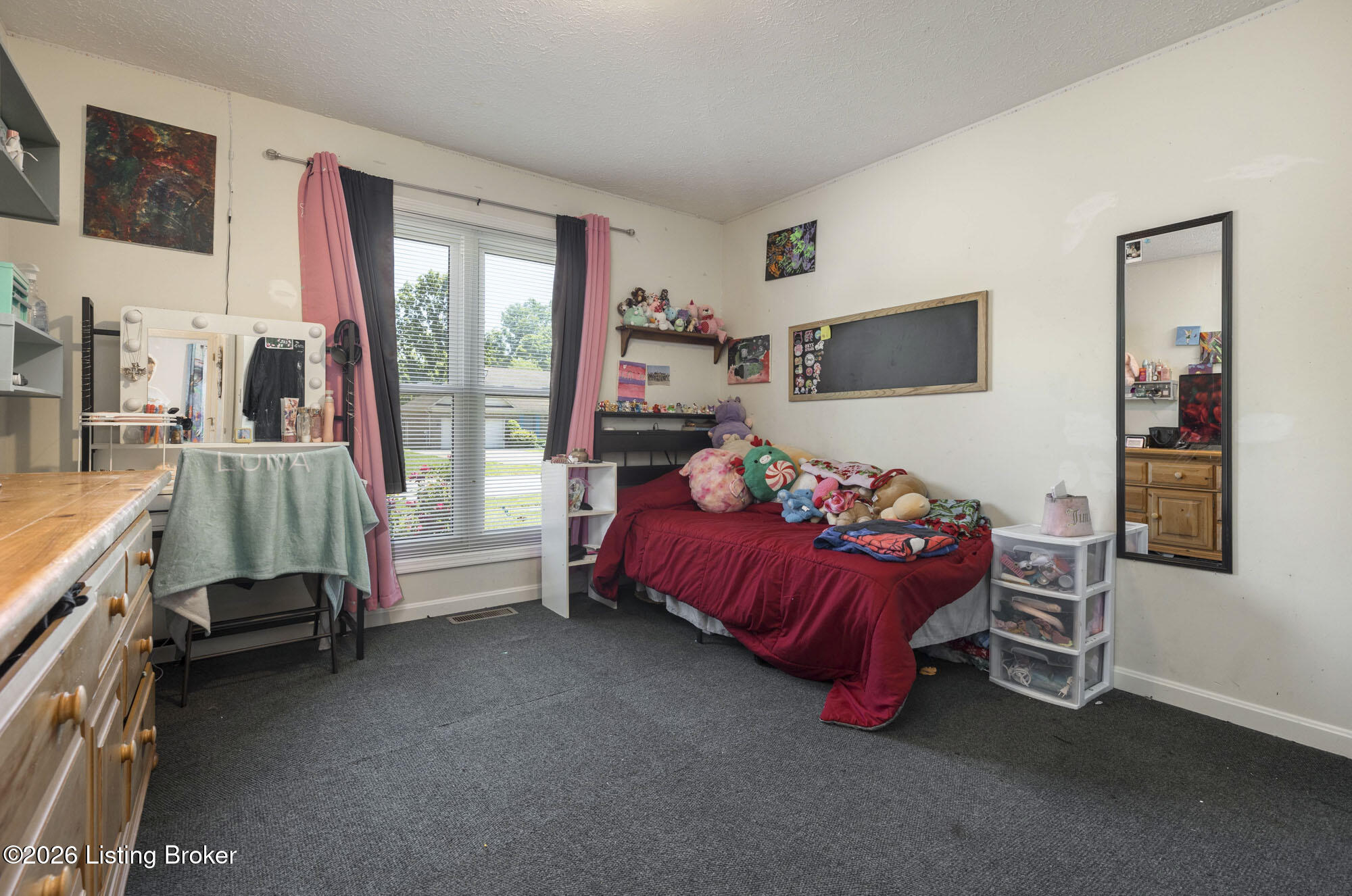 10000 Evening Star Dr Property Photo 15