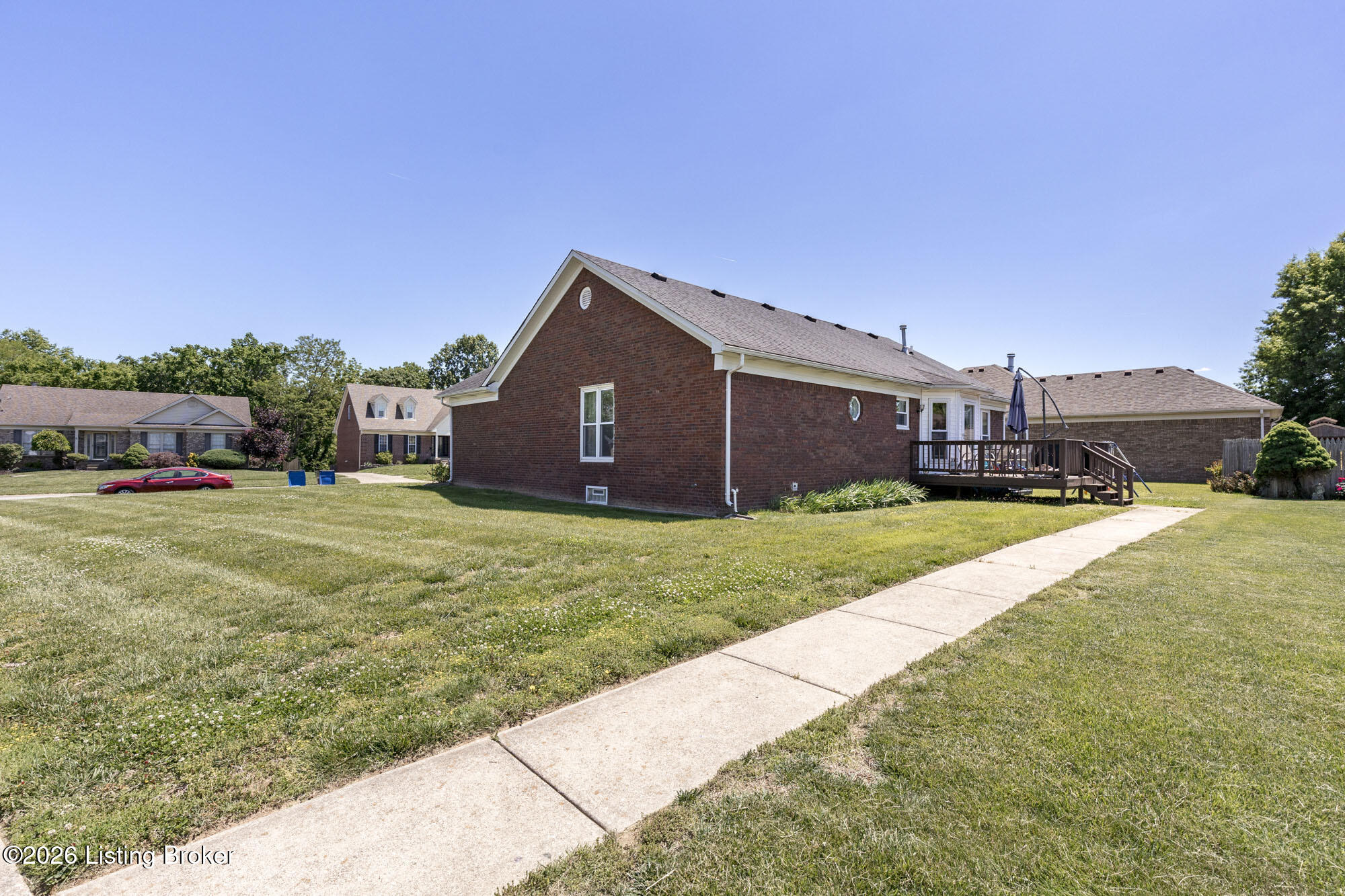 10000 Evening Star Dr Property Photo 26