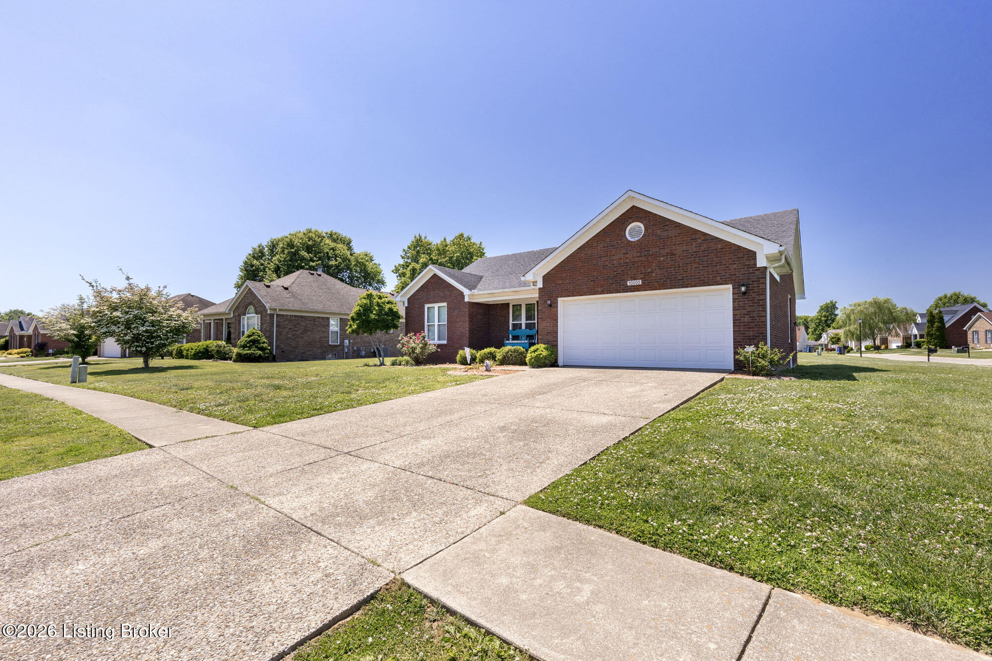 10000 Evening Star Dr Property Photo 28