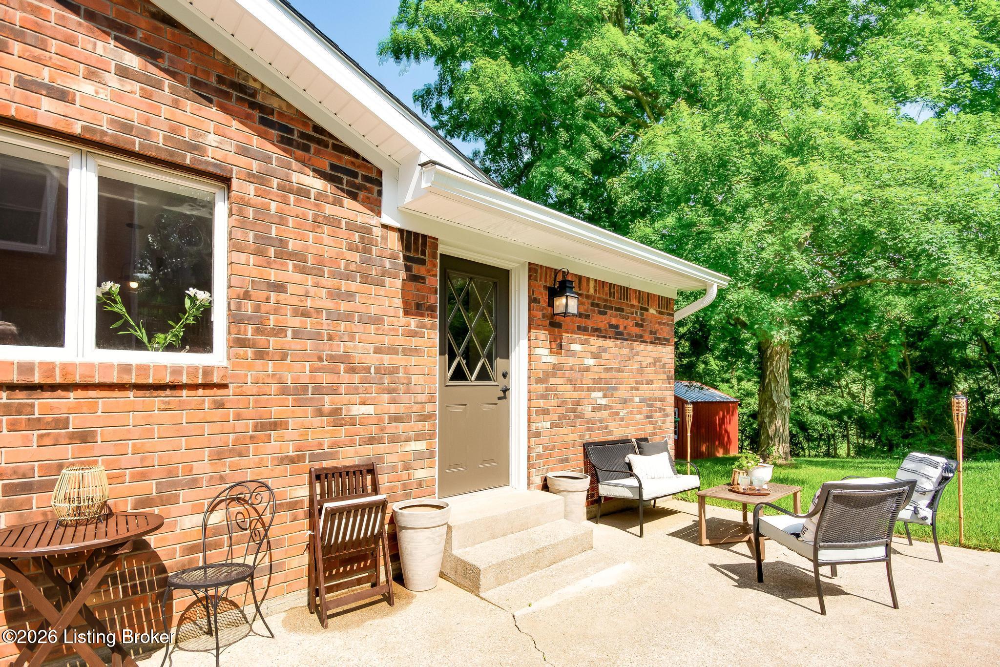 136 Goodloe Ave Property Photo 8