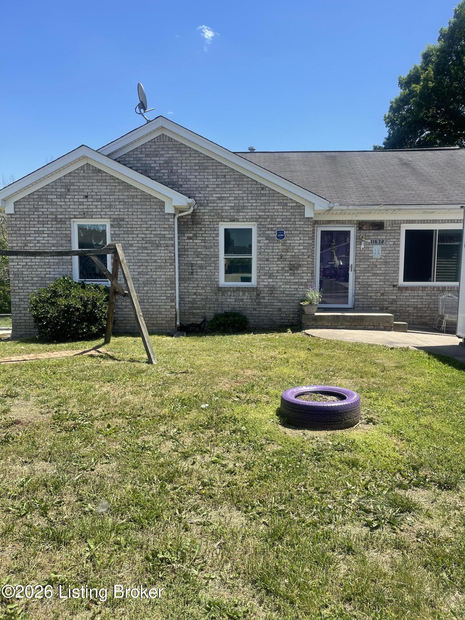 11632 Reality Trail Property Photo 1