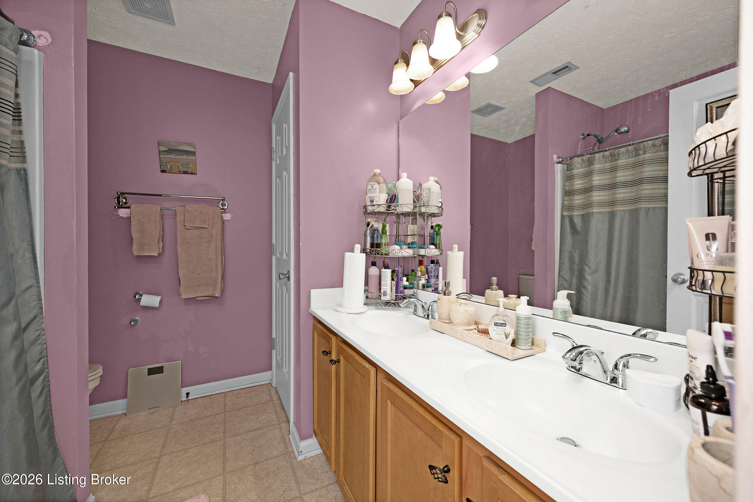 6227 Valley Forest Dr Property Photo 17