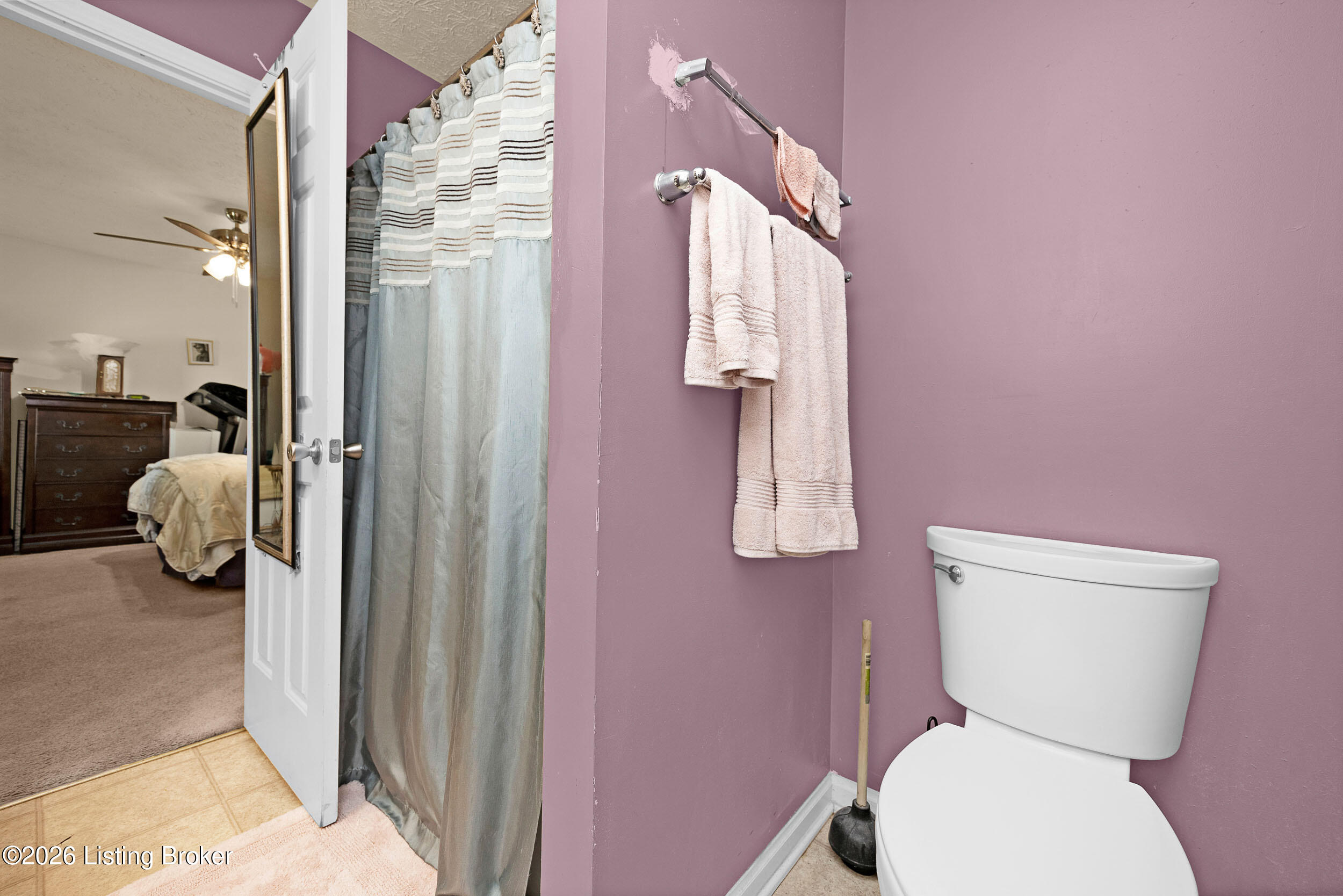 6227 Valley Forest Dr Property Photo 18
