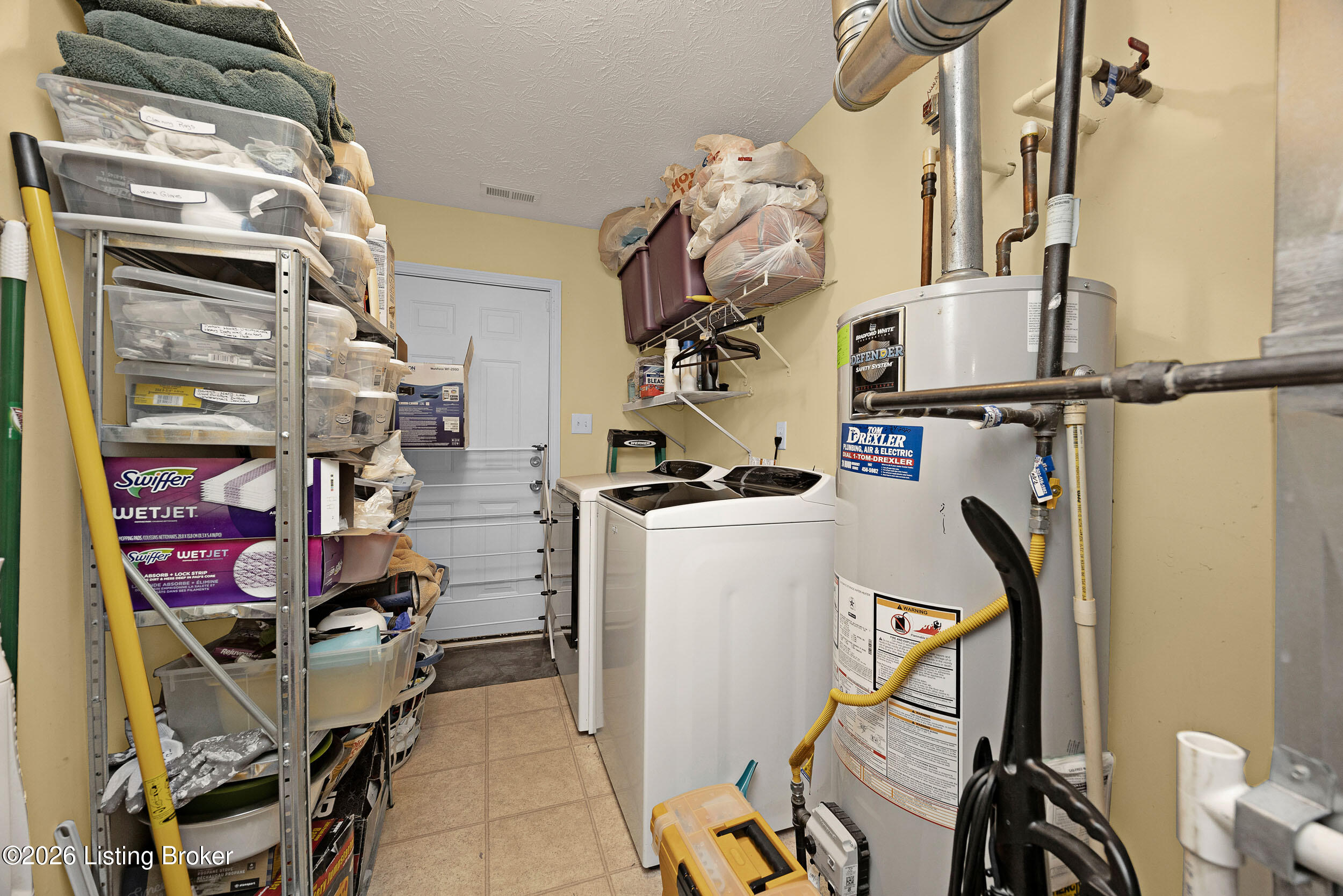 6227 Valley Forest Dr Property Photo 25