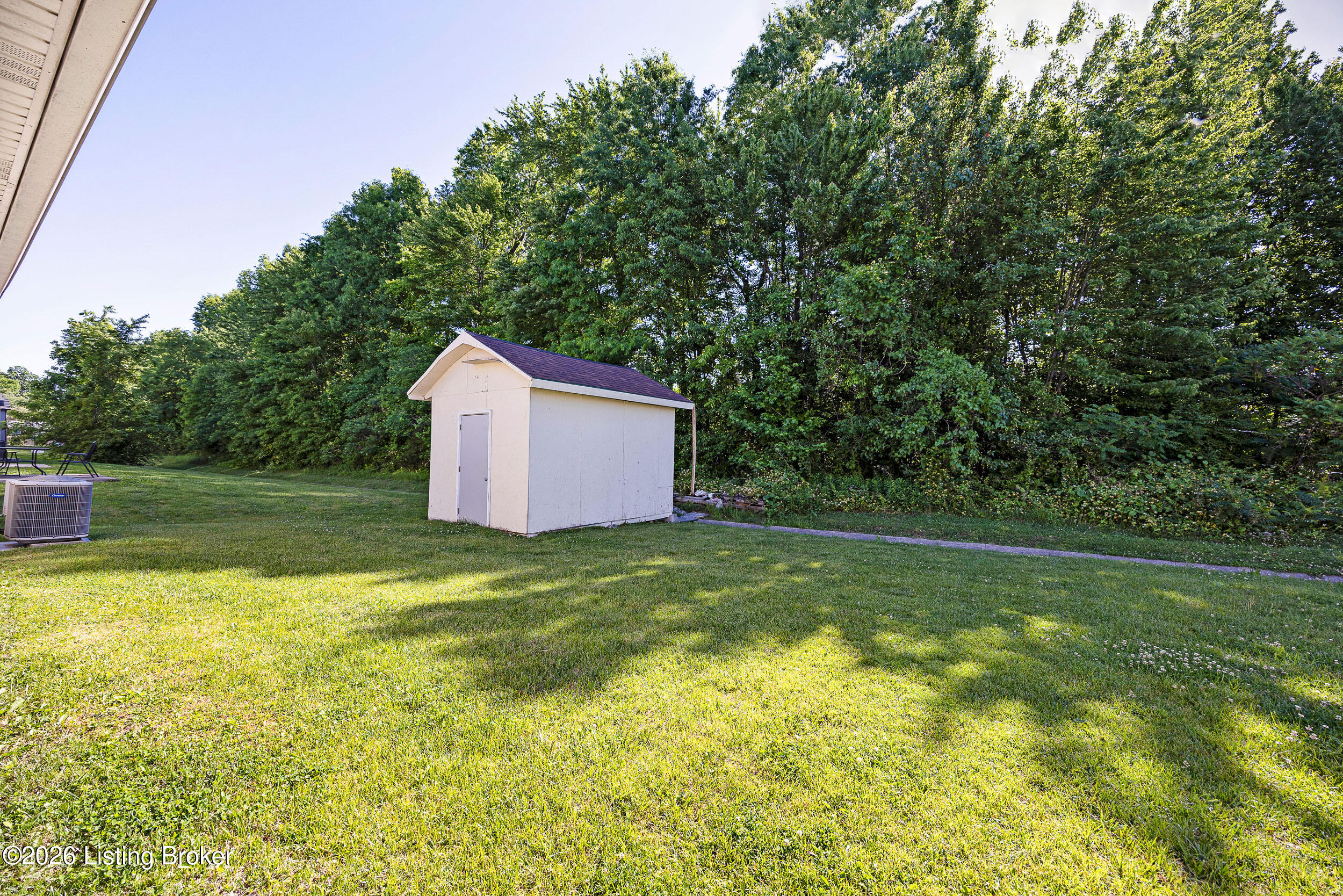 6227 Valley Forest Dr Property Photo 26