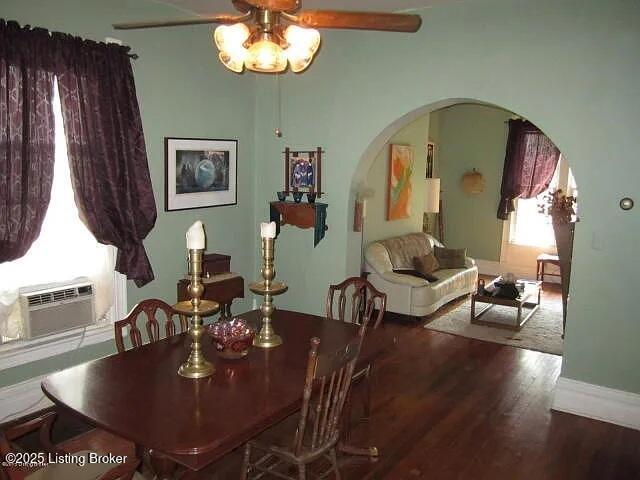 164 N Bellaire Ave Property Photo 2