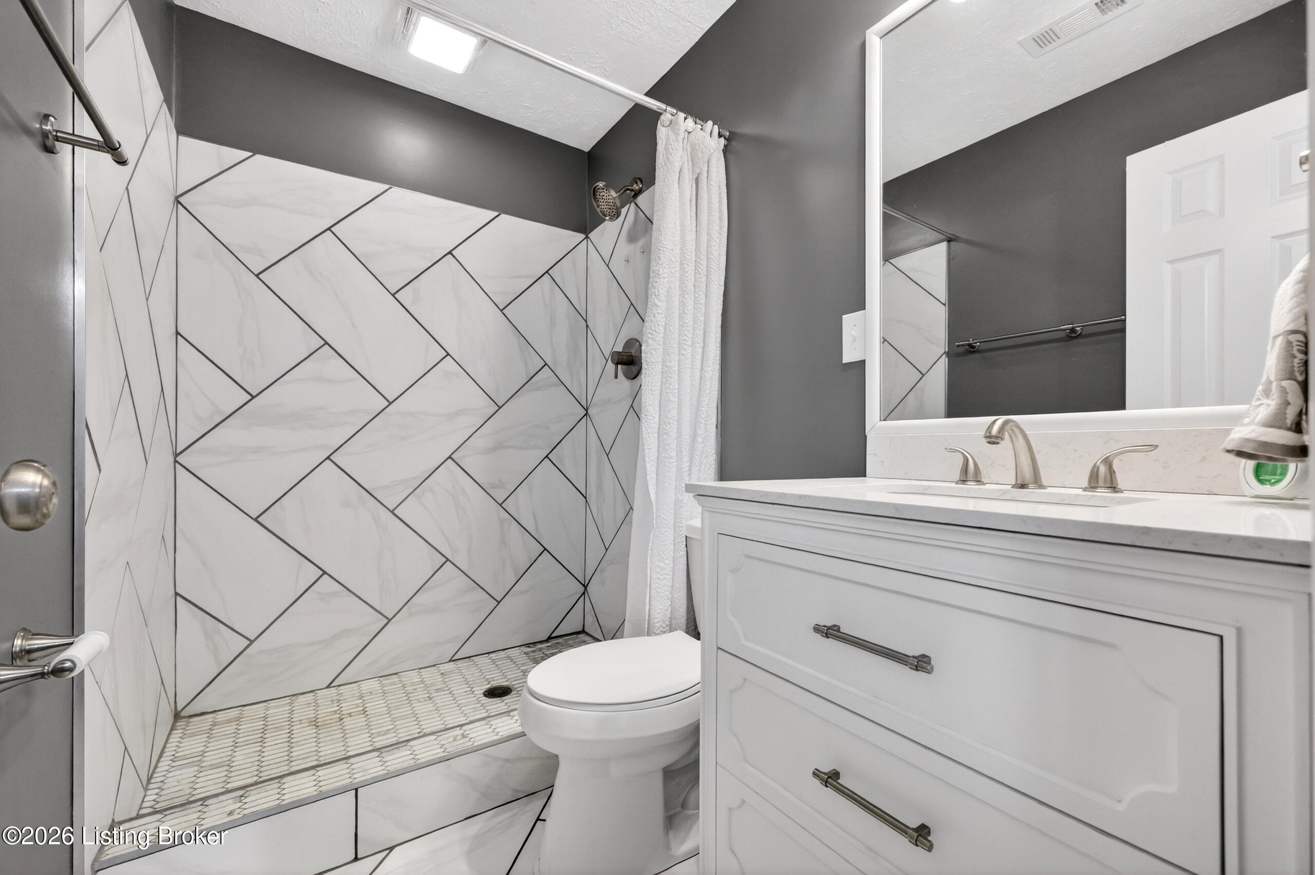 8619 Michael Ray Dr Property Photo 15