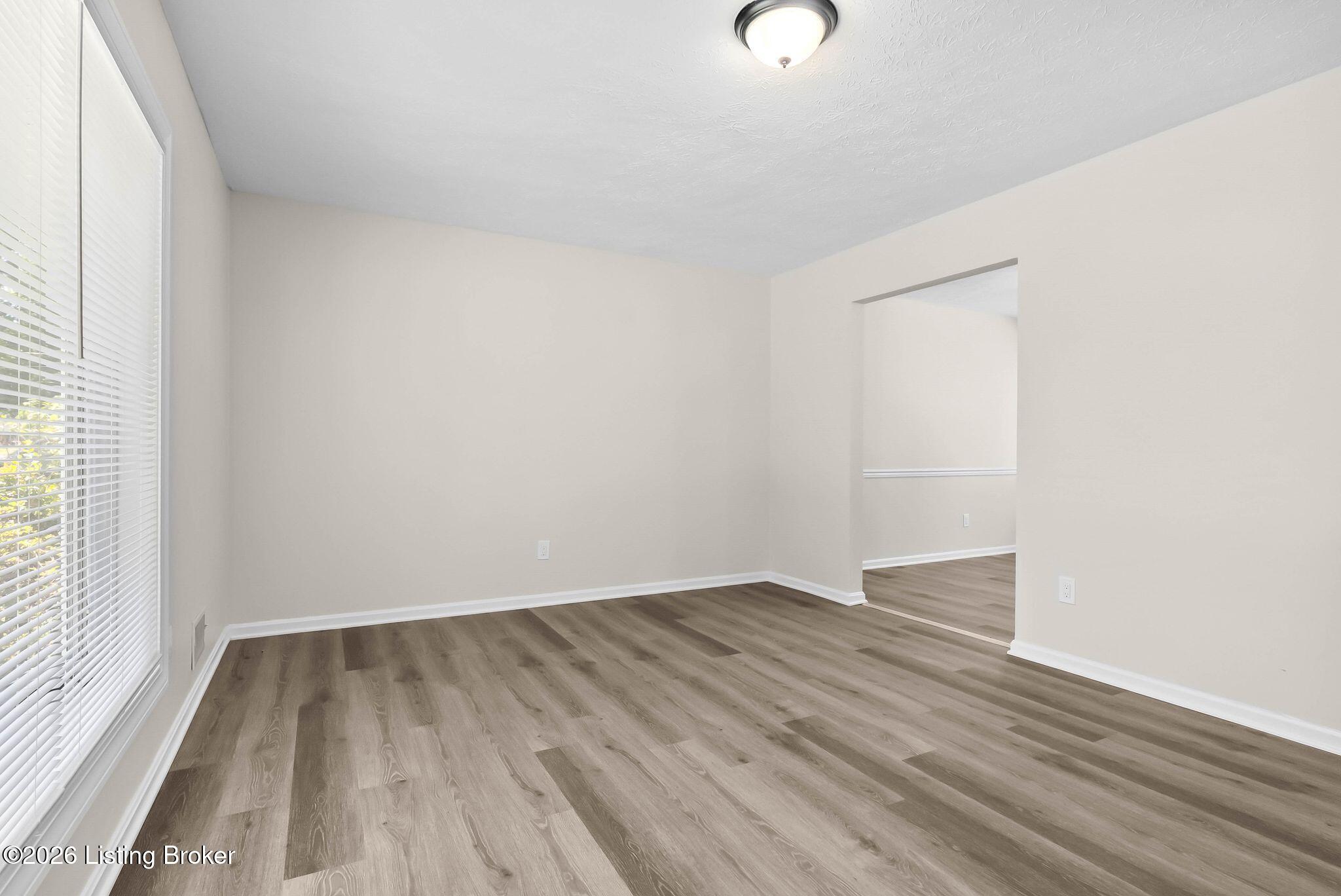 3716 Longview Rd Property Photo 5