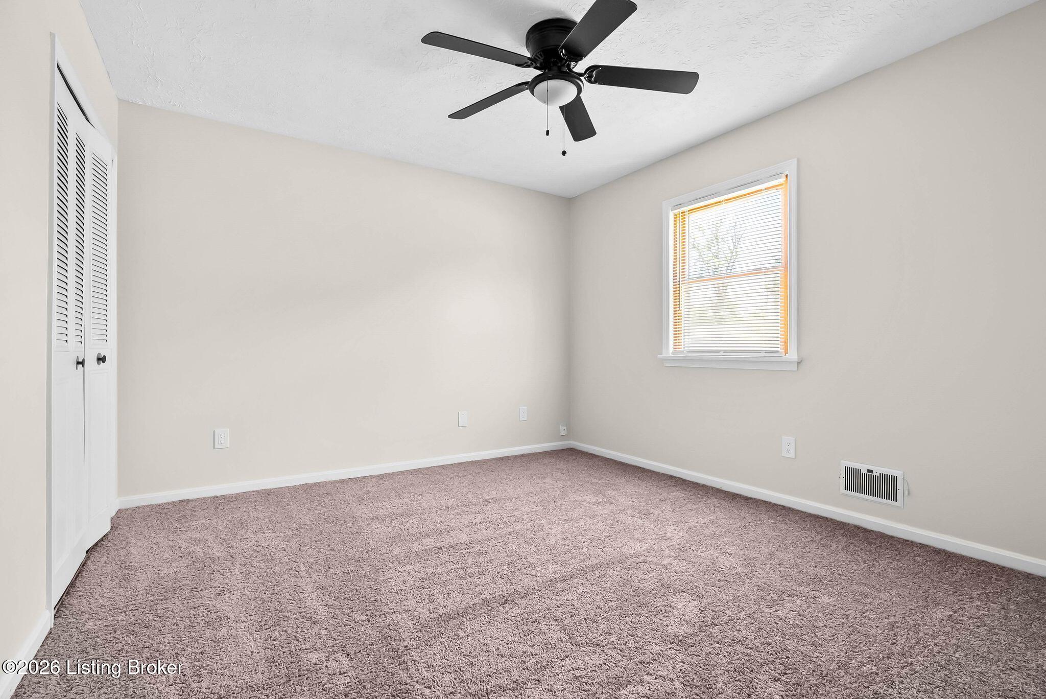 3716 Longview Rd Property Photo 12