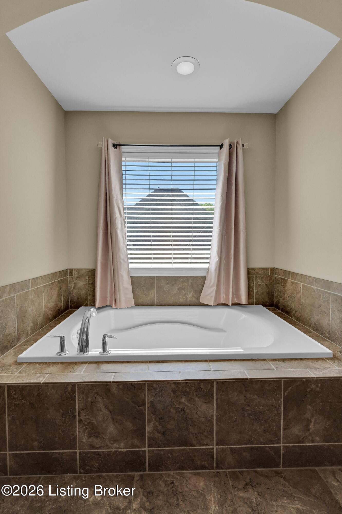 89 Persimmon Ridge Dr Property Photo 20