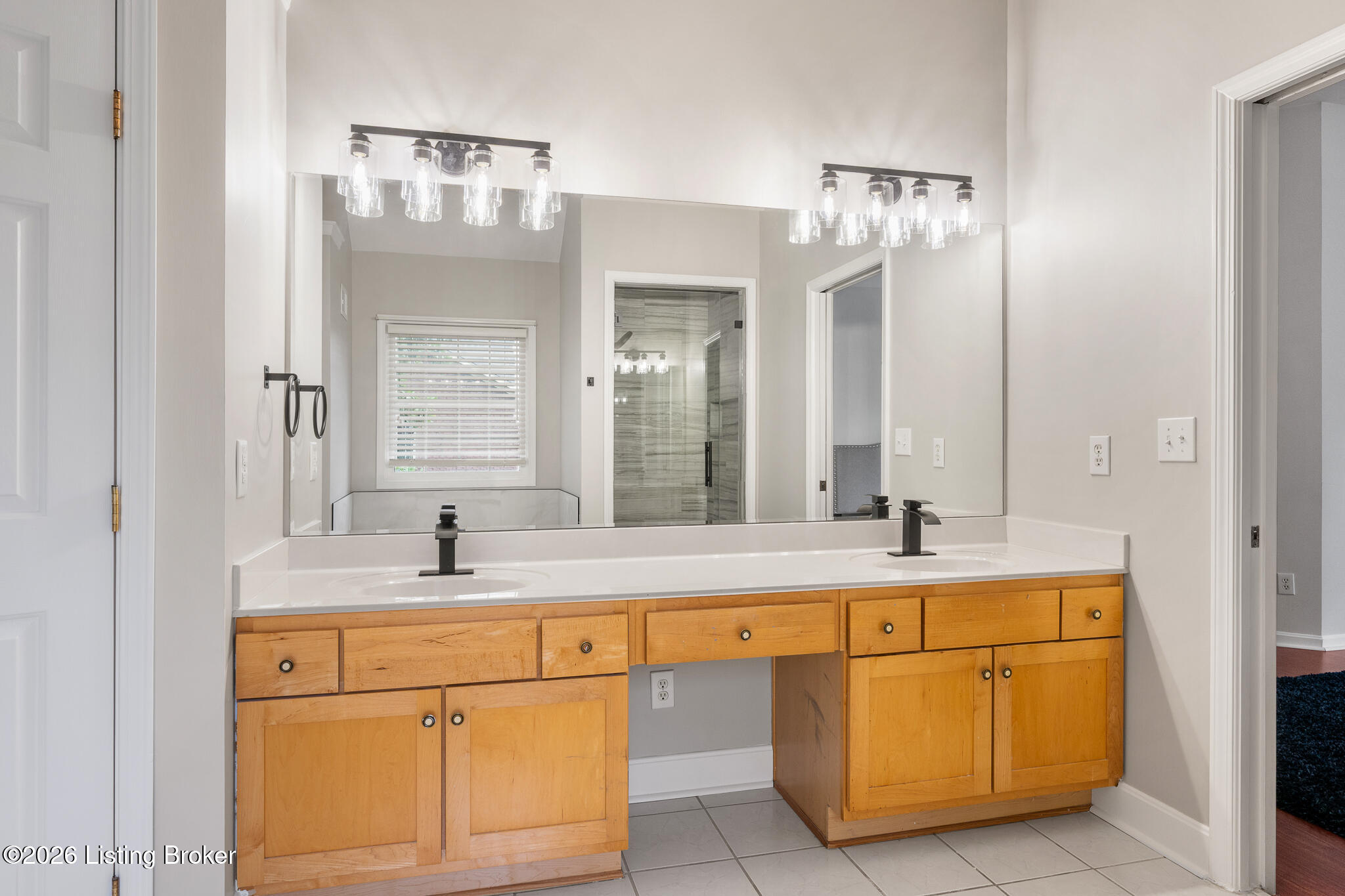 3718 Hunters Ridge Dr Property Photo 32