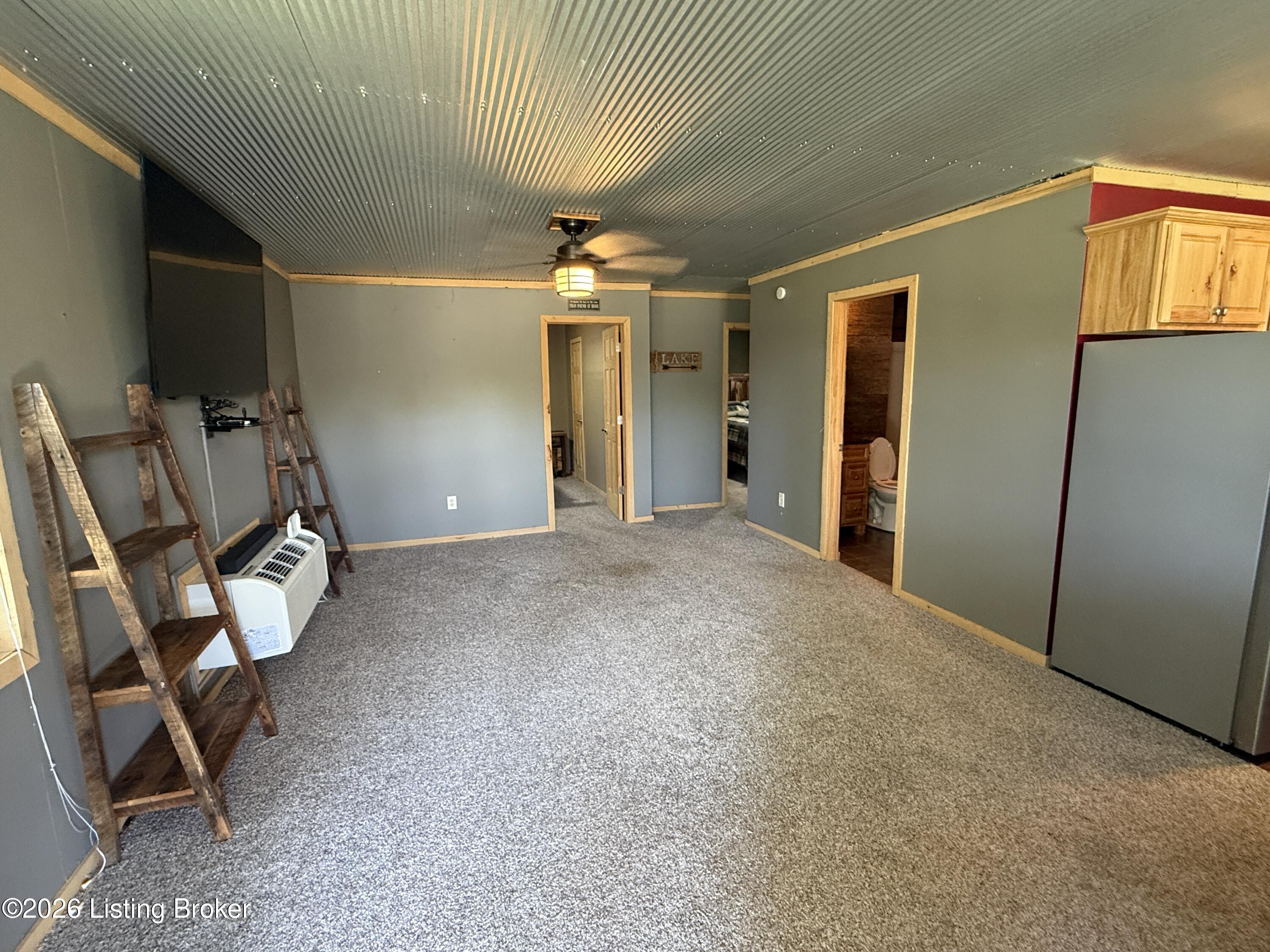 161 Tomahawk Cir Property Photo 9