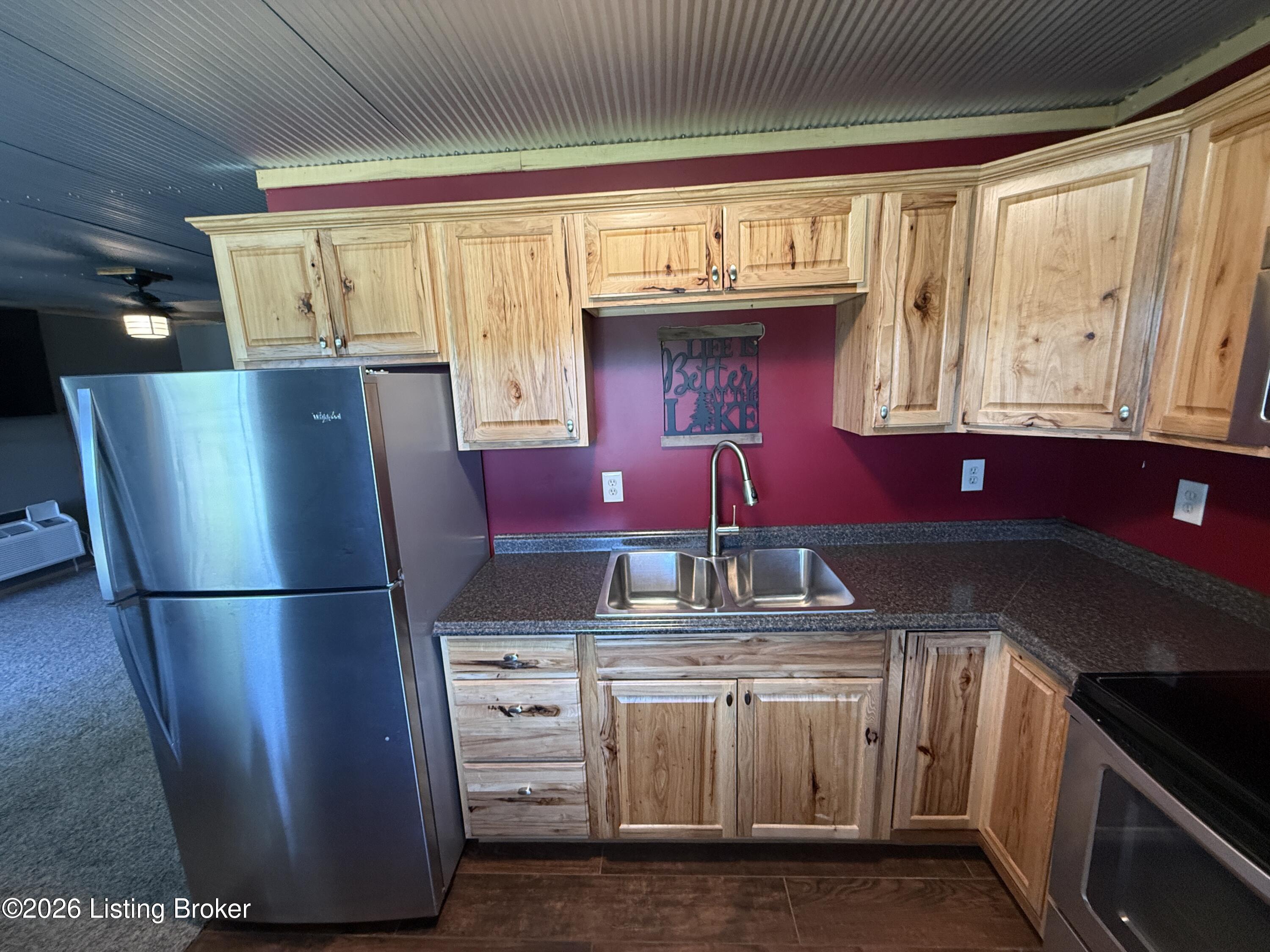 161 Tomahawk Cir Property Photo 14