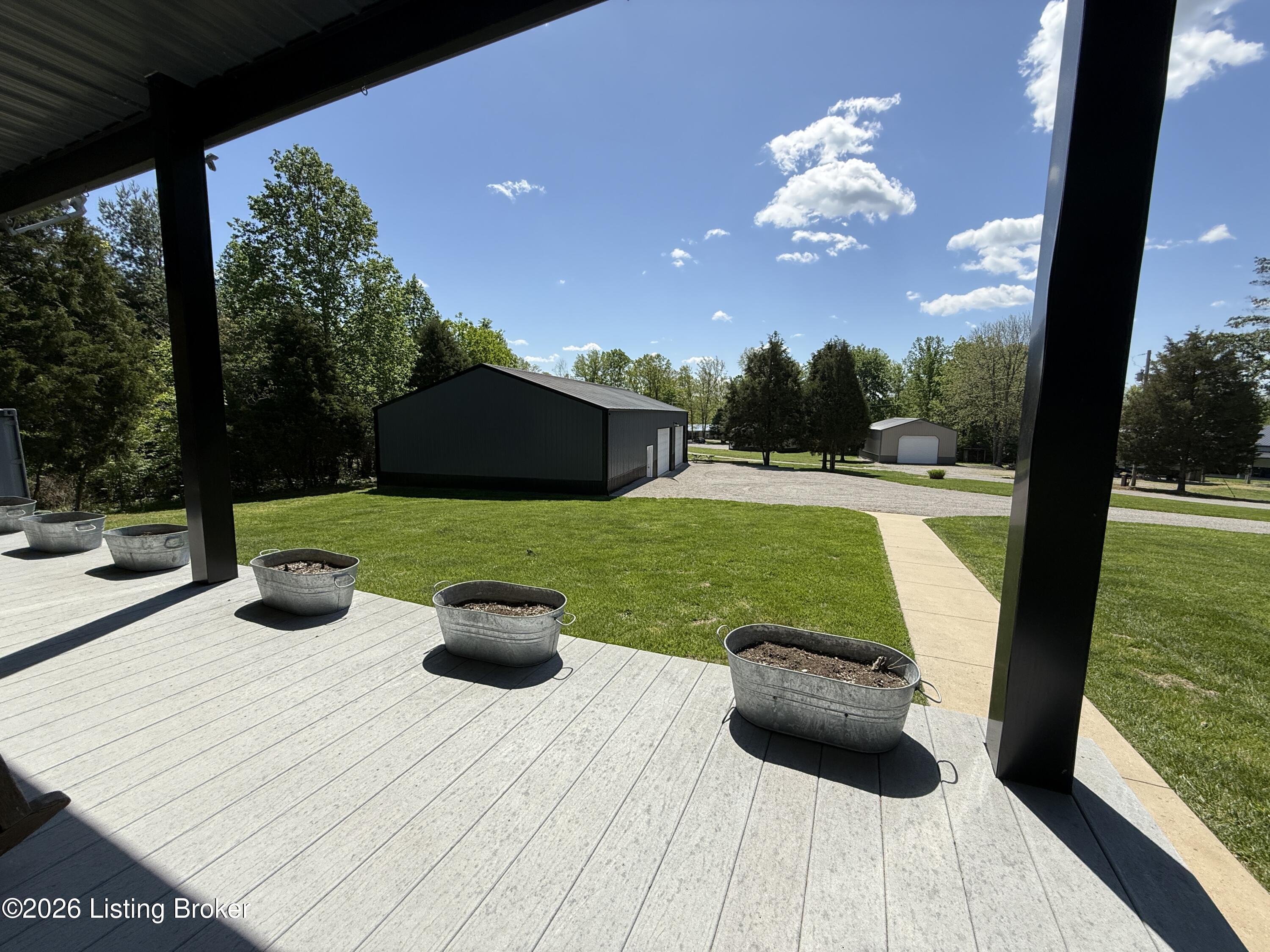 161 Tomahawk Cir Property Photo 27
