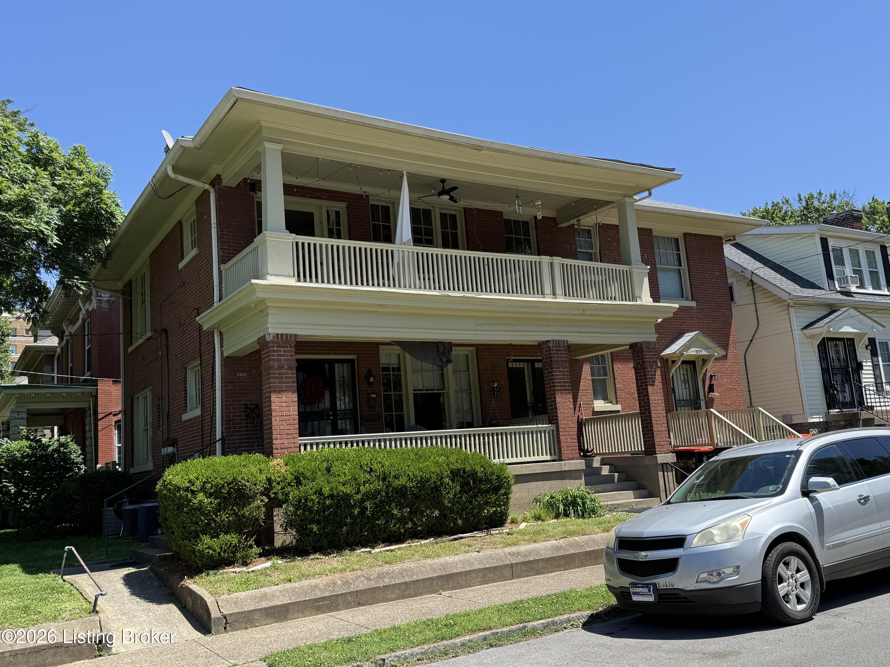 1603 Chichester Ave Property Photo 2