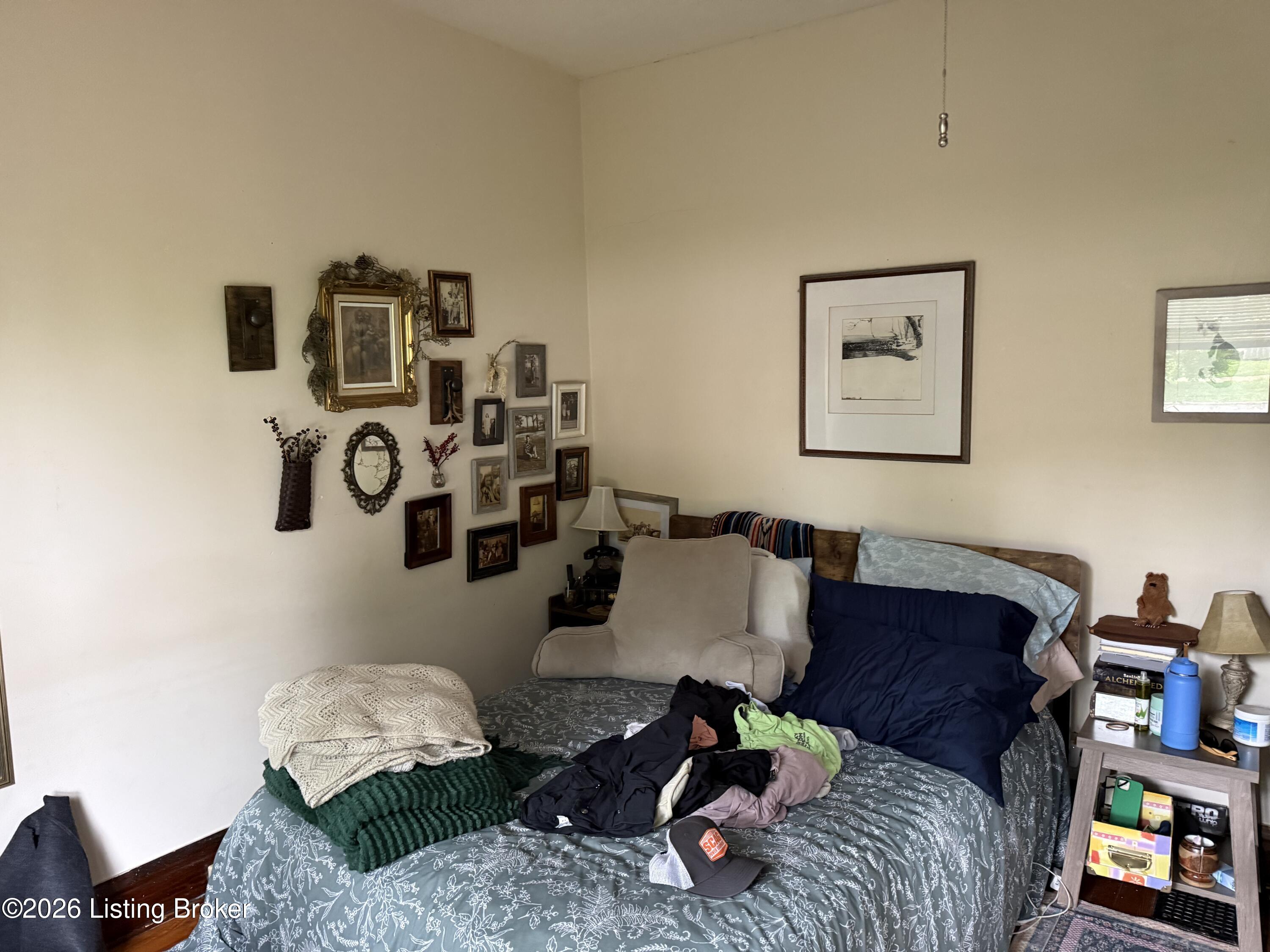 1603 Chichester Ave Property Photo 13