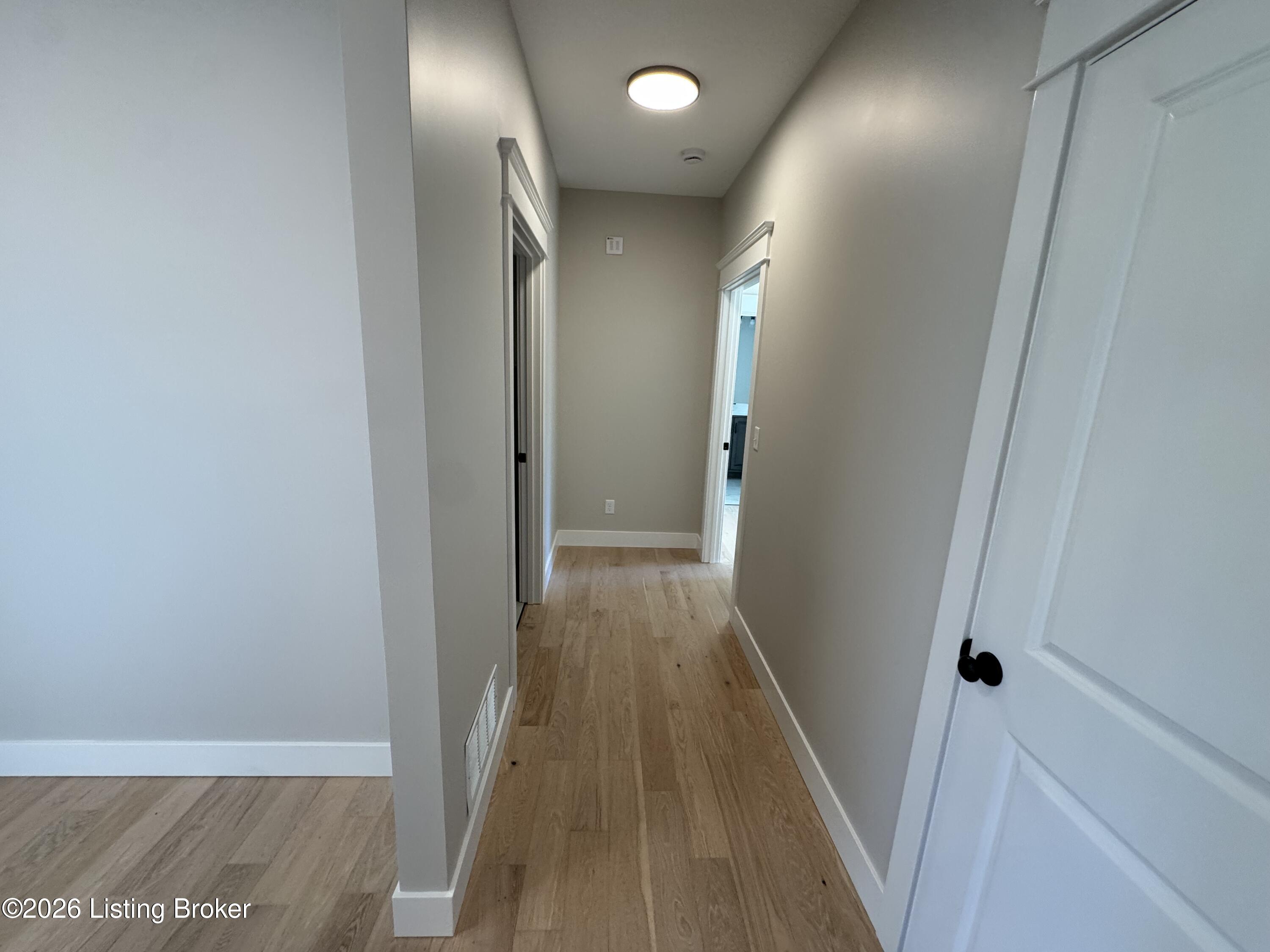 381 Robin Way Property Photo 12