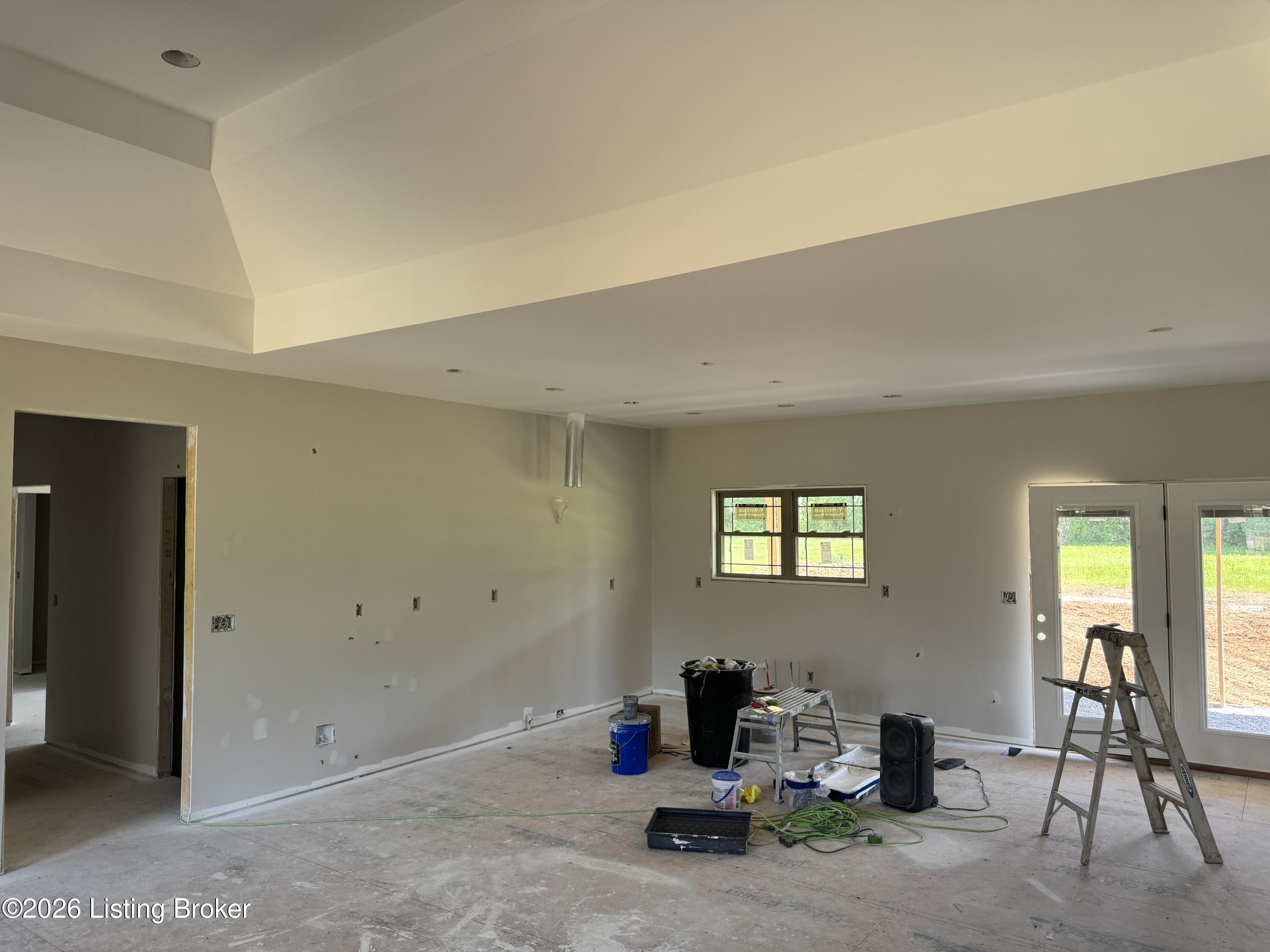 381 Robin Way Property Photo 14