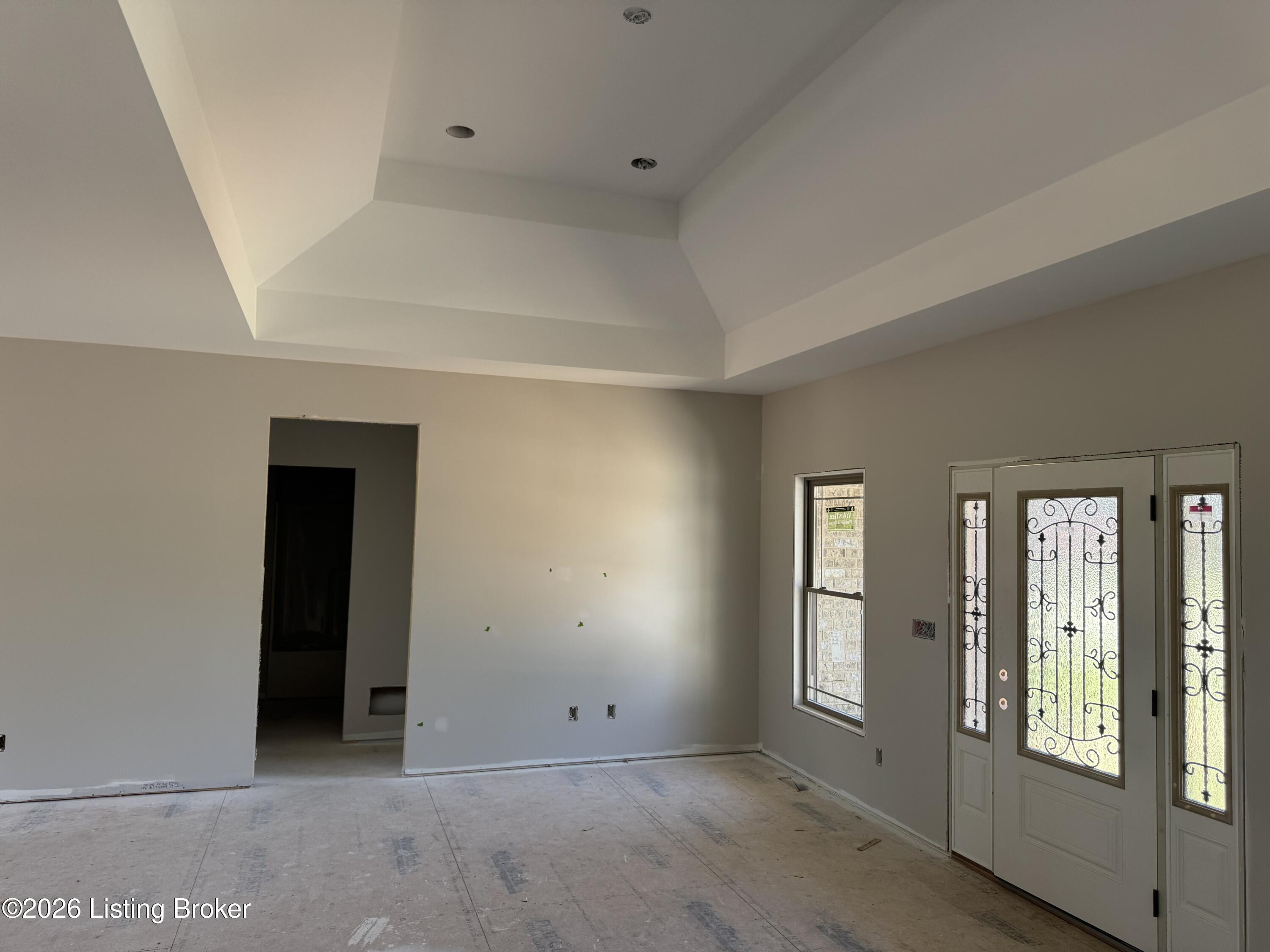 381 Robin Way Property Photo 16