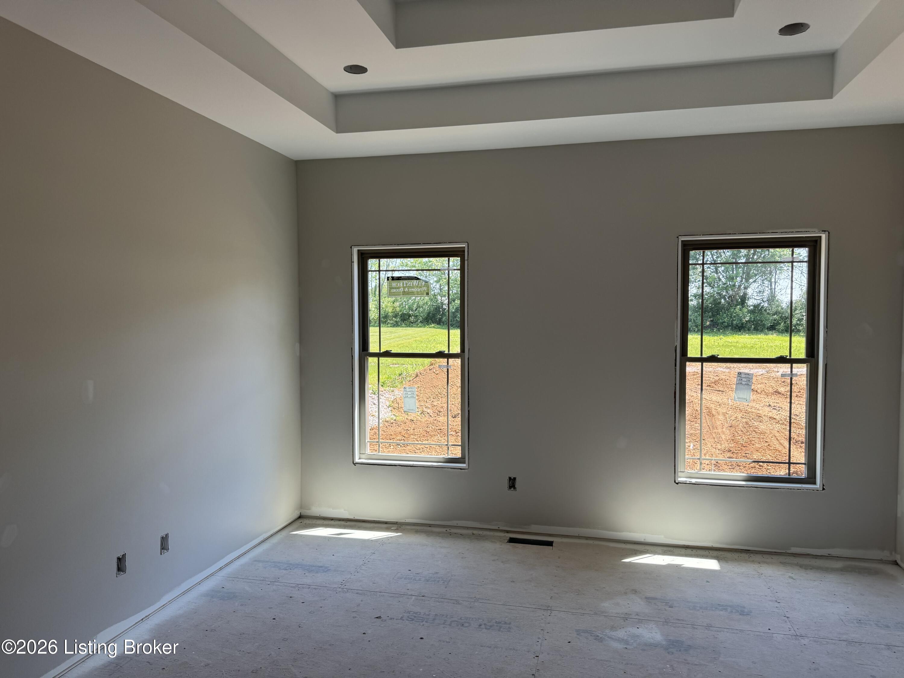 381 Robin Way Property Photo 17