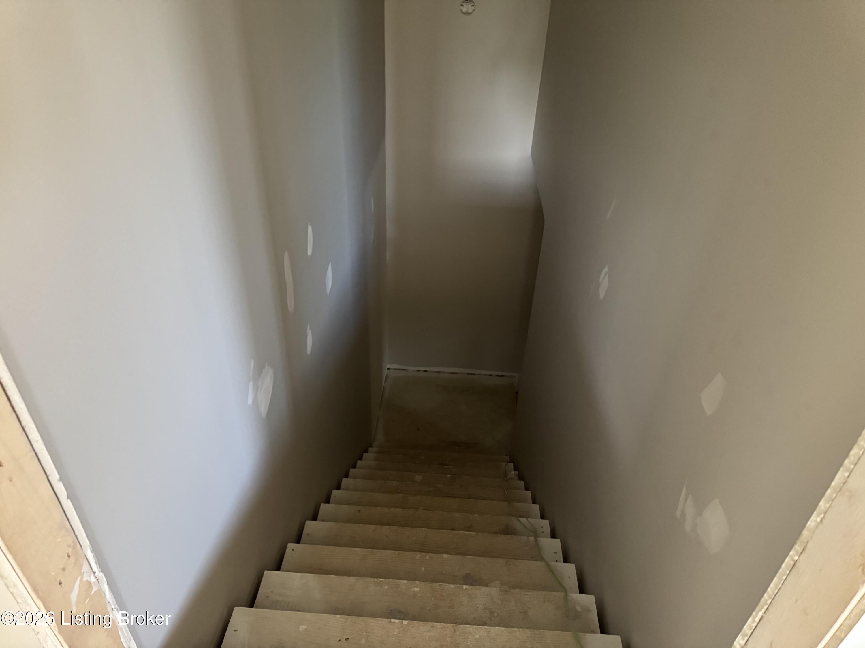 381 Robin Way Property Photo 21