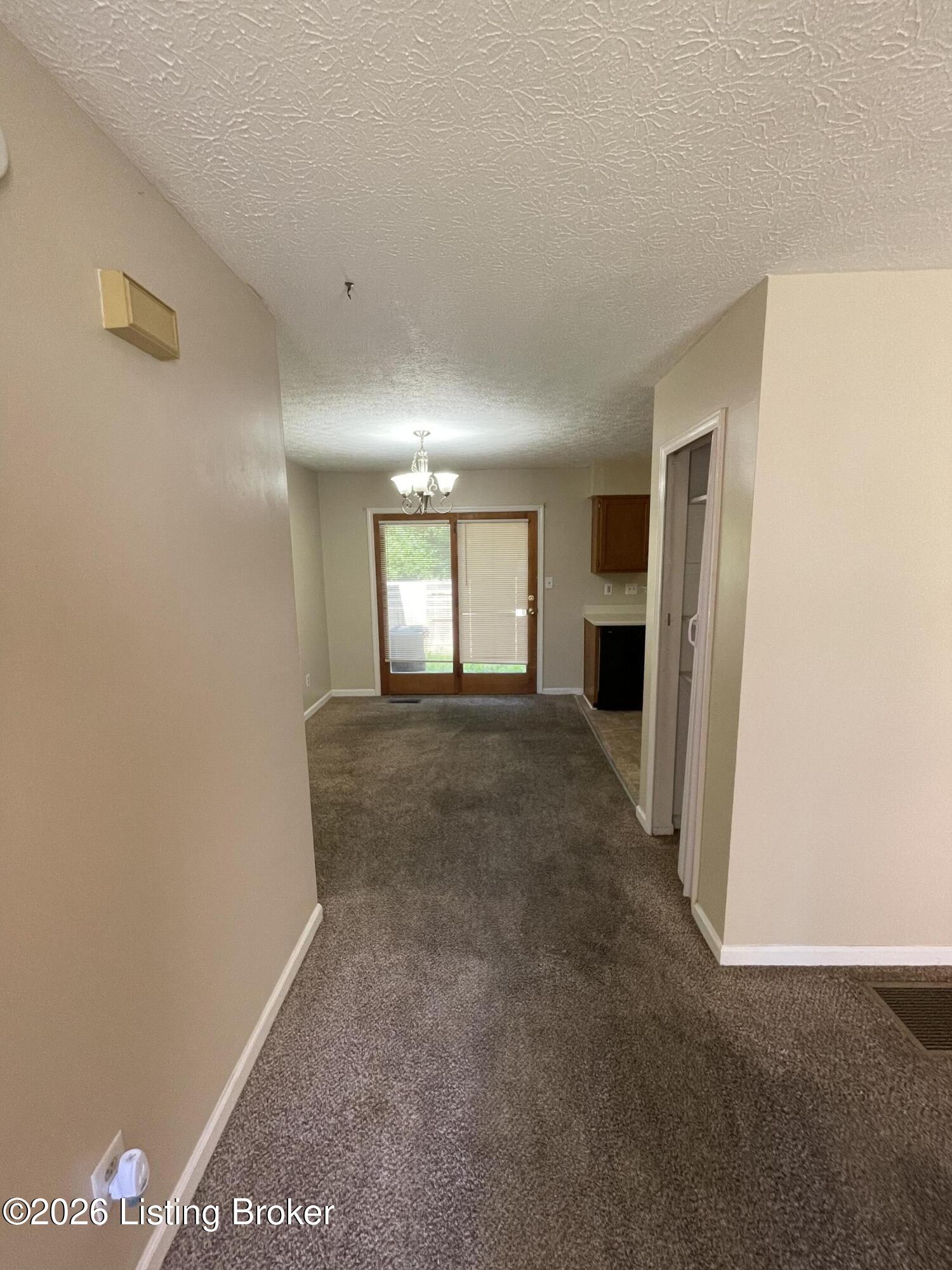 11621 Tazwell Dr Property Photo 8