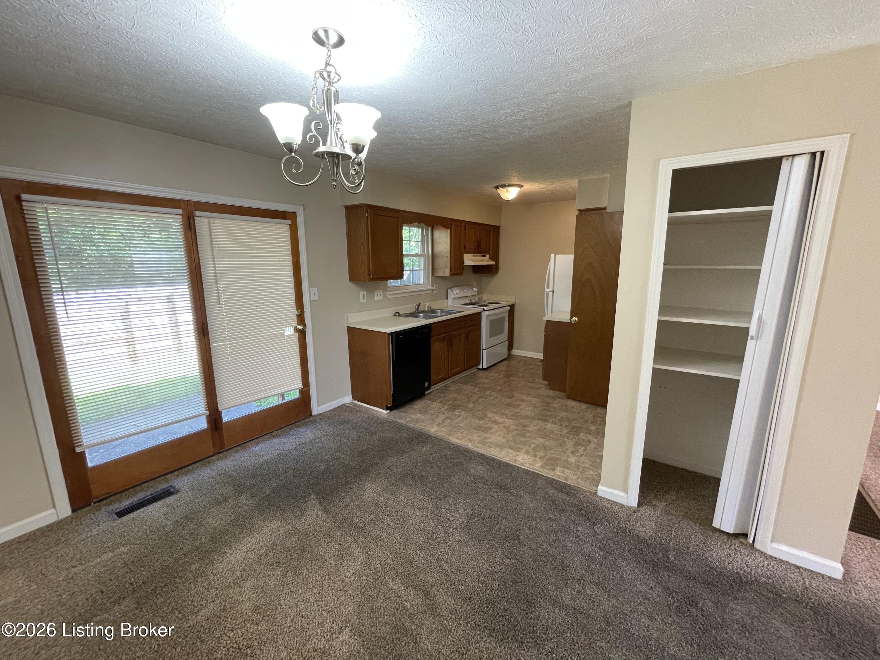11621 Tazwell Dr Property Photo 11