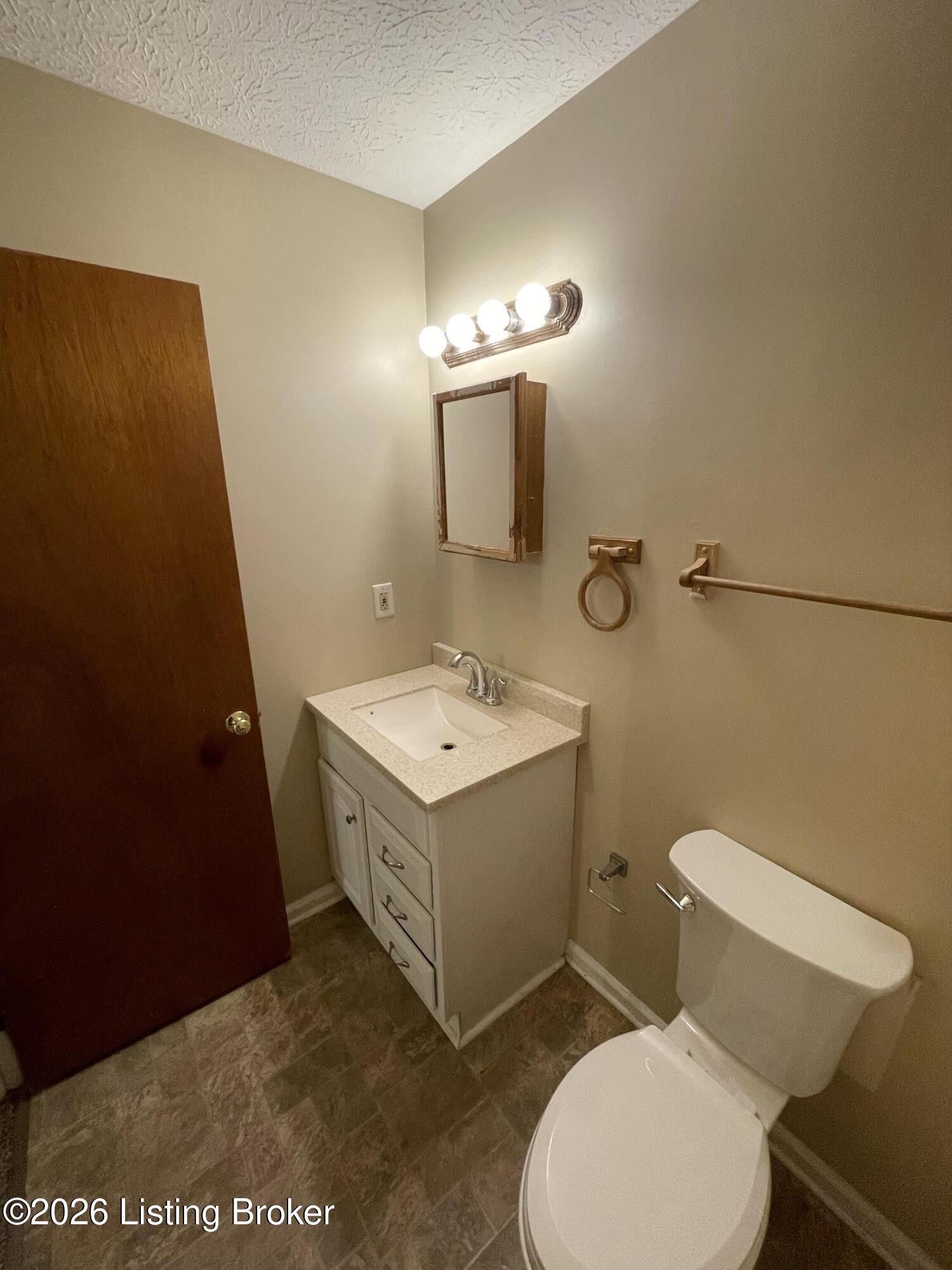 11621 Tazwell Dr Property Photo 36