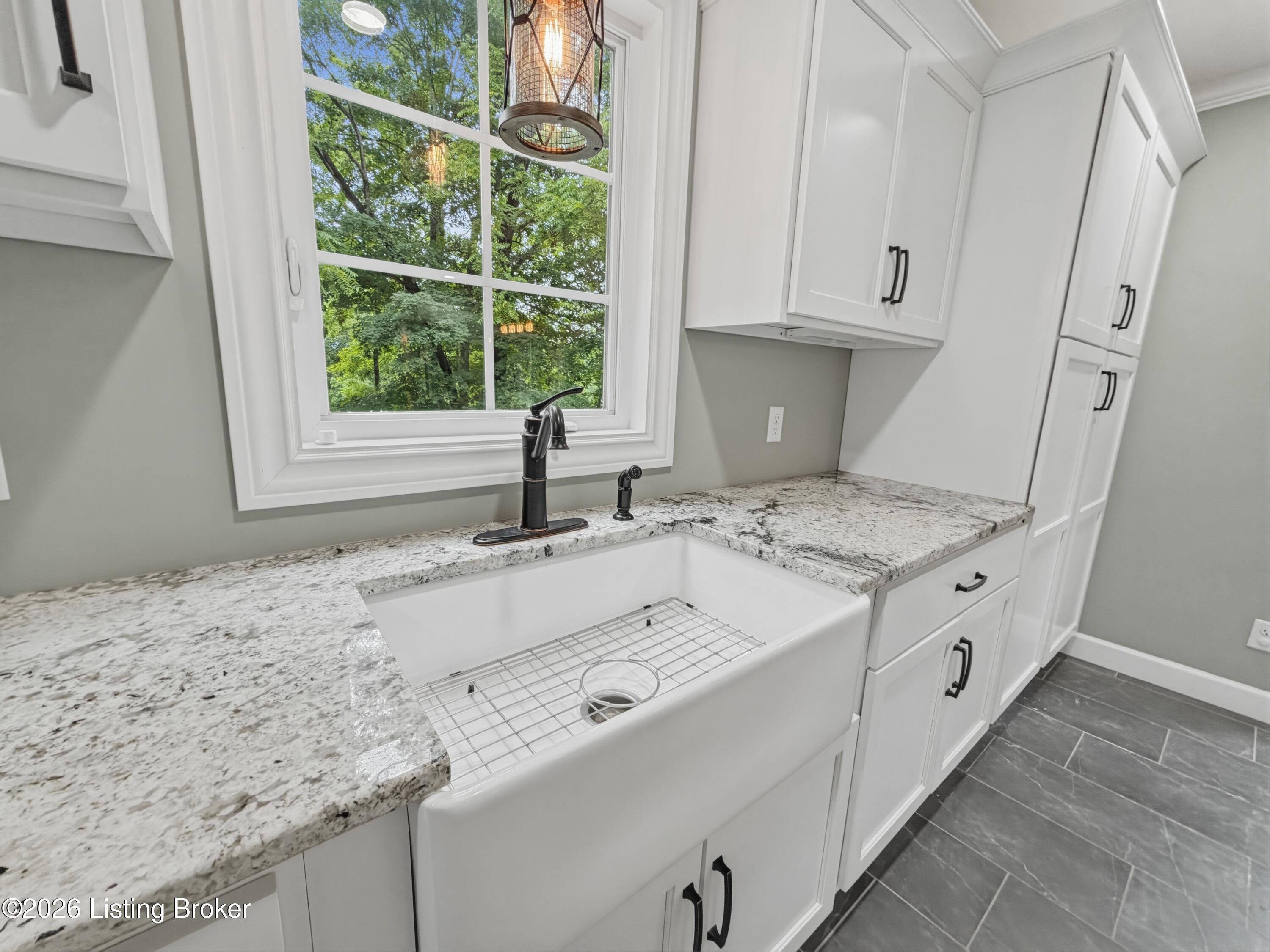 432 Long Needle Rd Property Photo 14