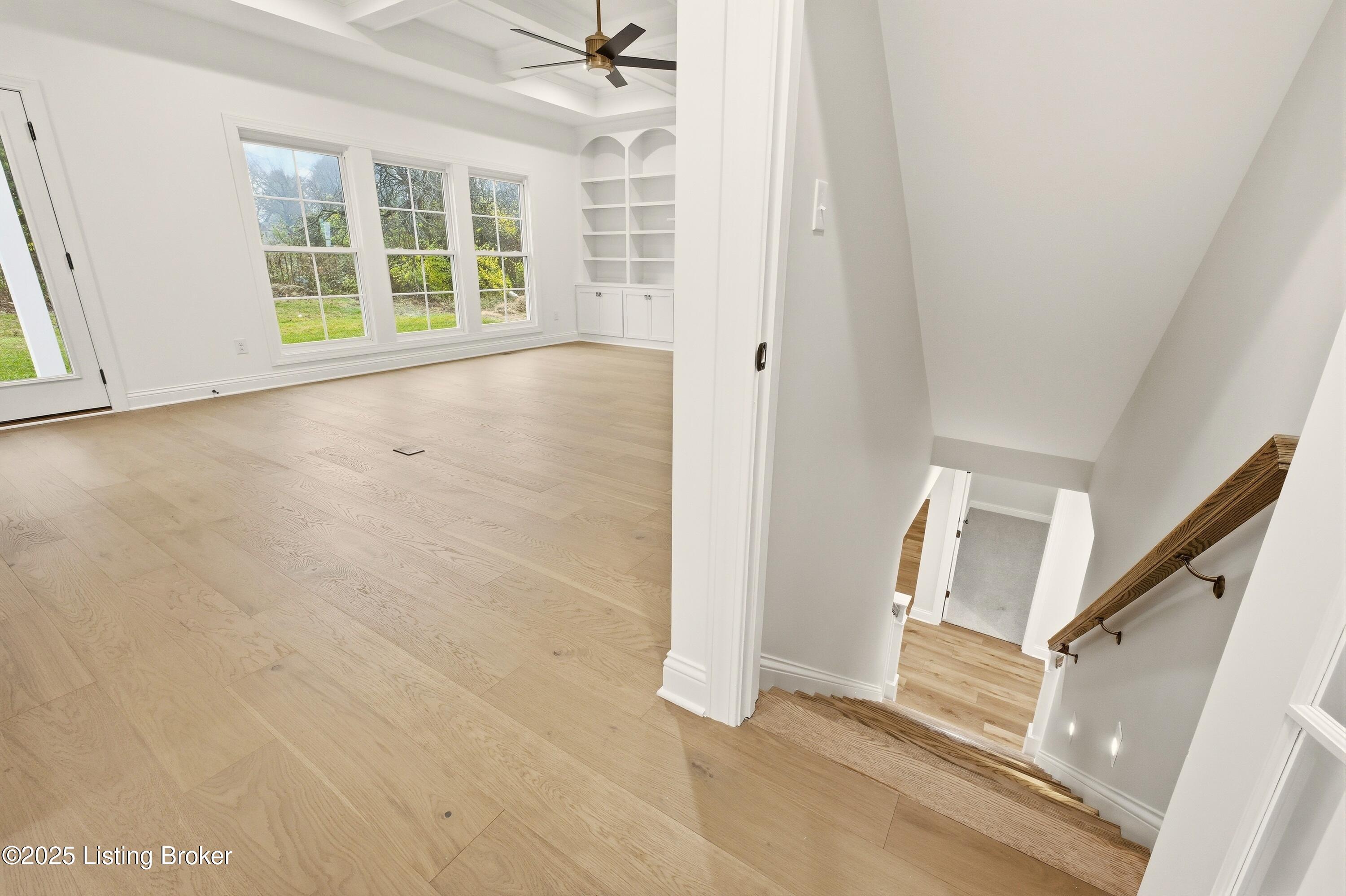 4011 Thomas Farm Dr Property Photo 28