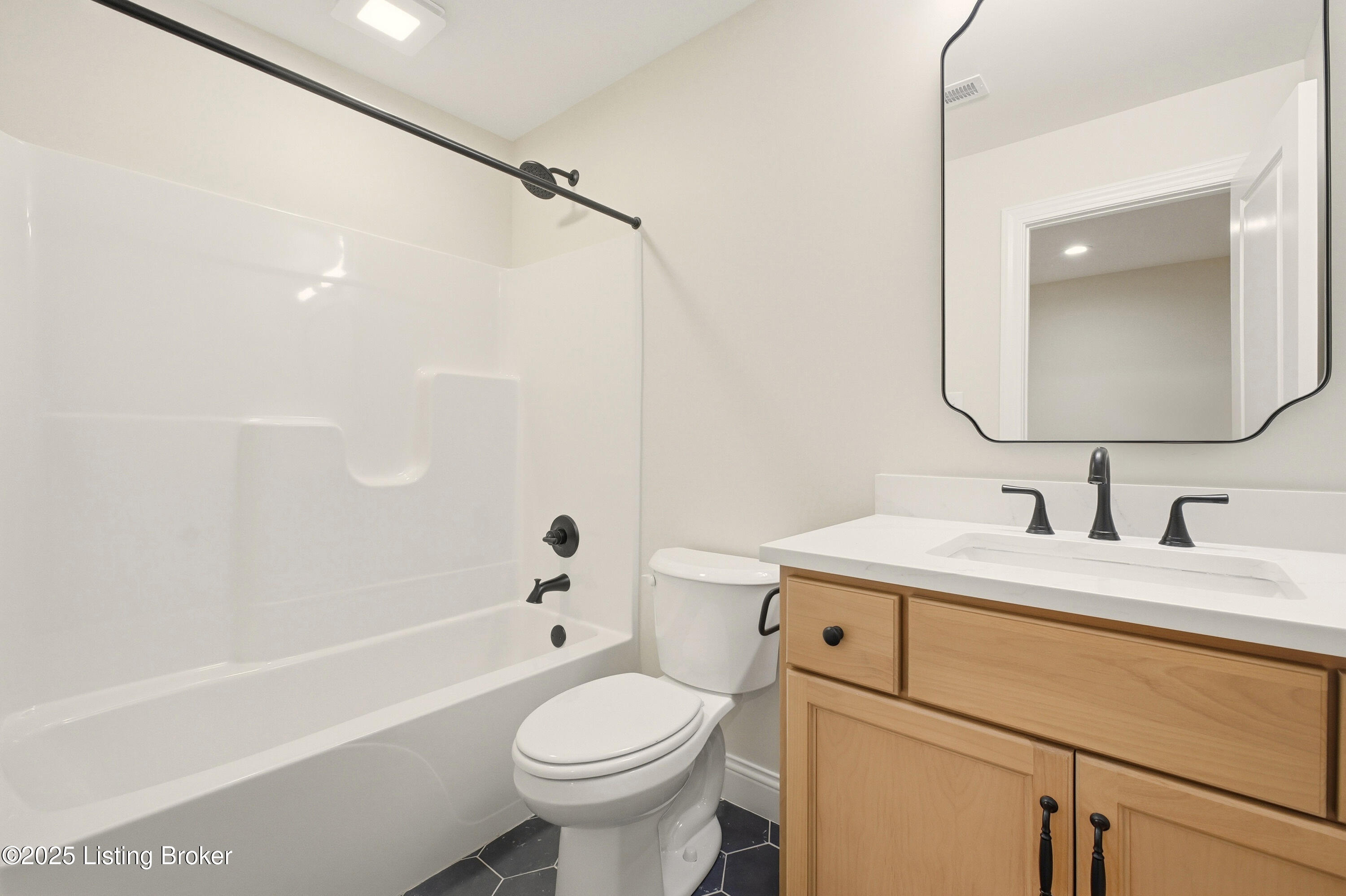 4011 Thomas Farm Dr Property Photo 37