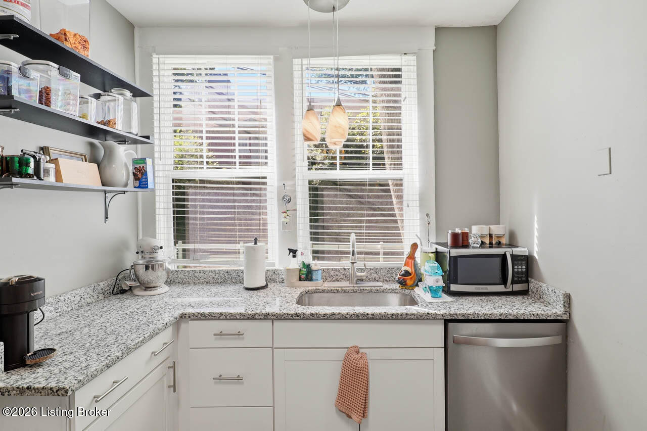 104 S Birchwood Ave Property Photo 22