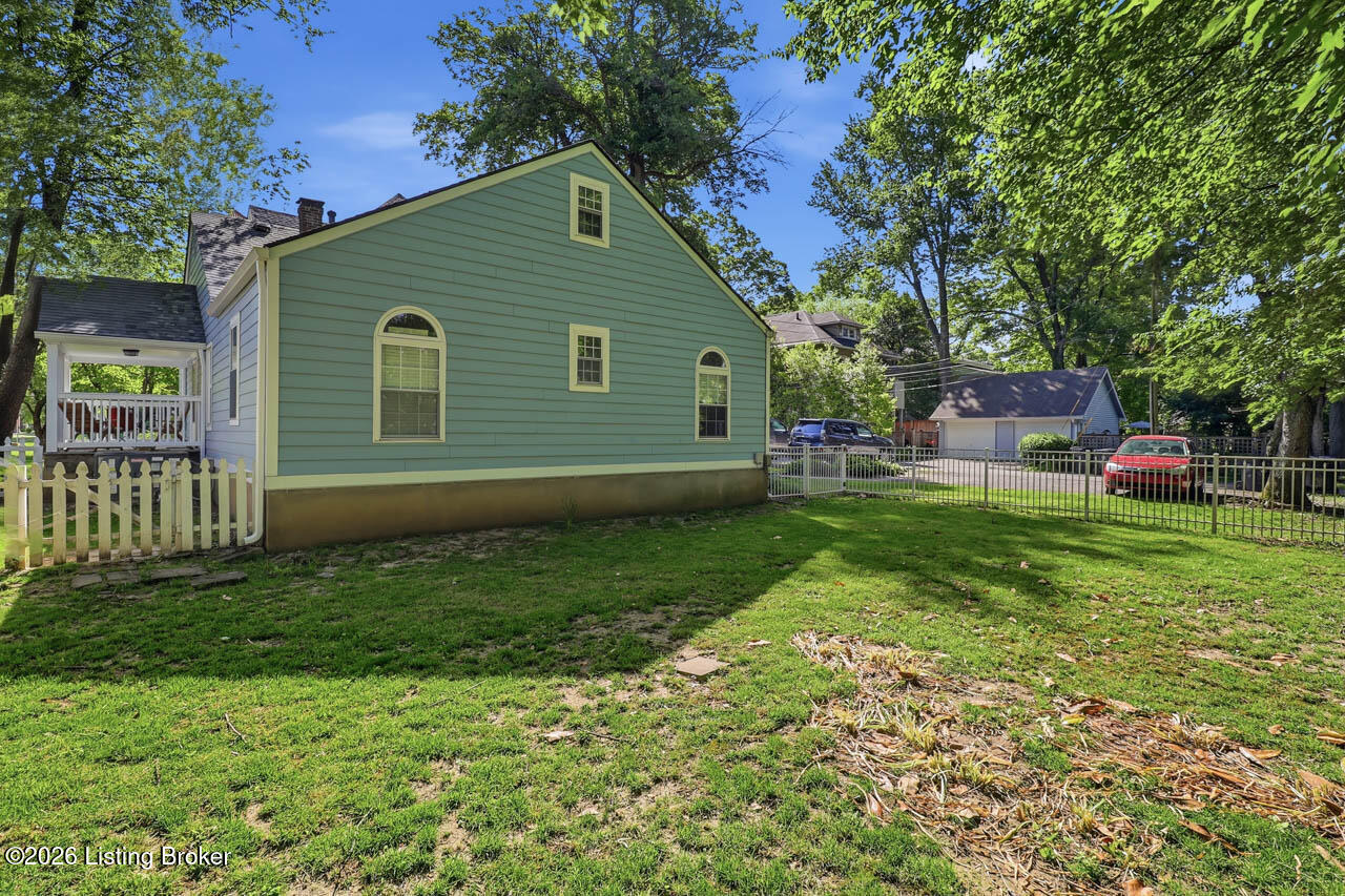 104 S Birchwood Ave Property Photo 59